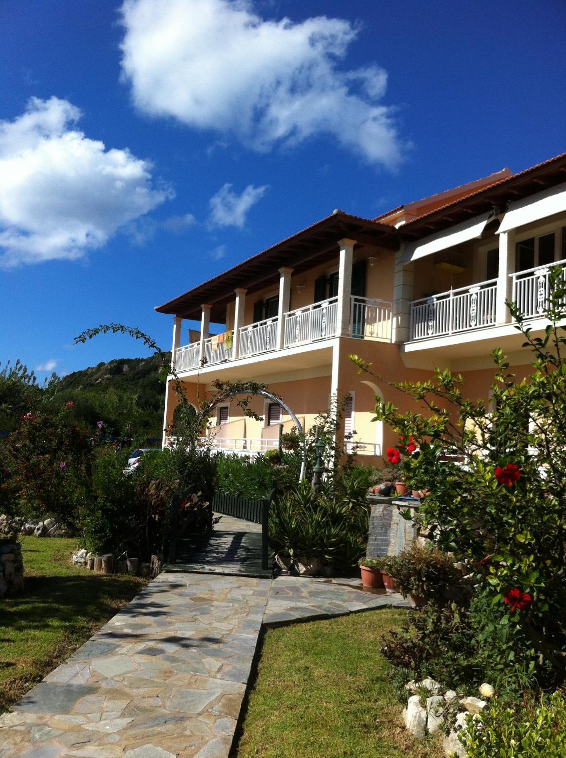 Apartment With Sea View photo 2