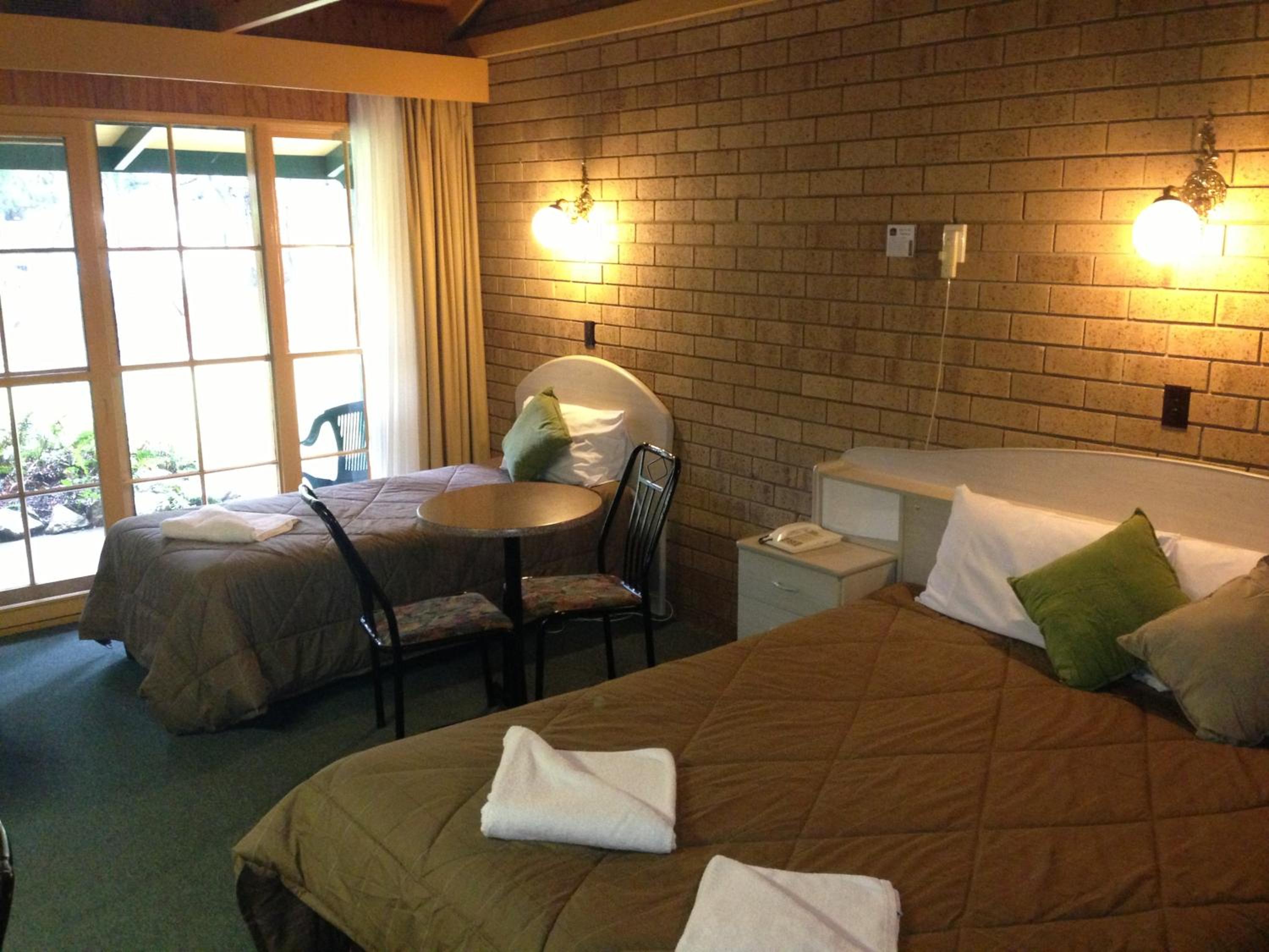 Executive Triple Room photo 3