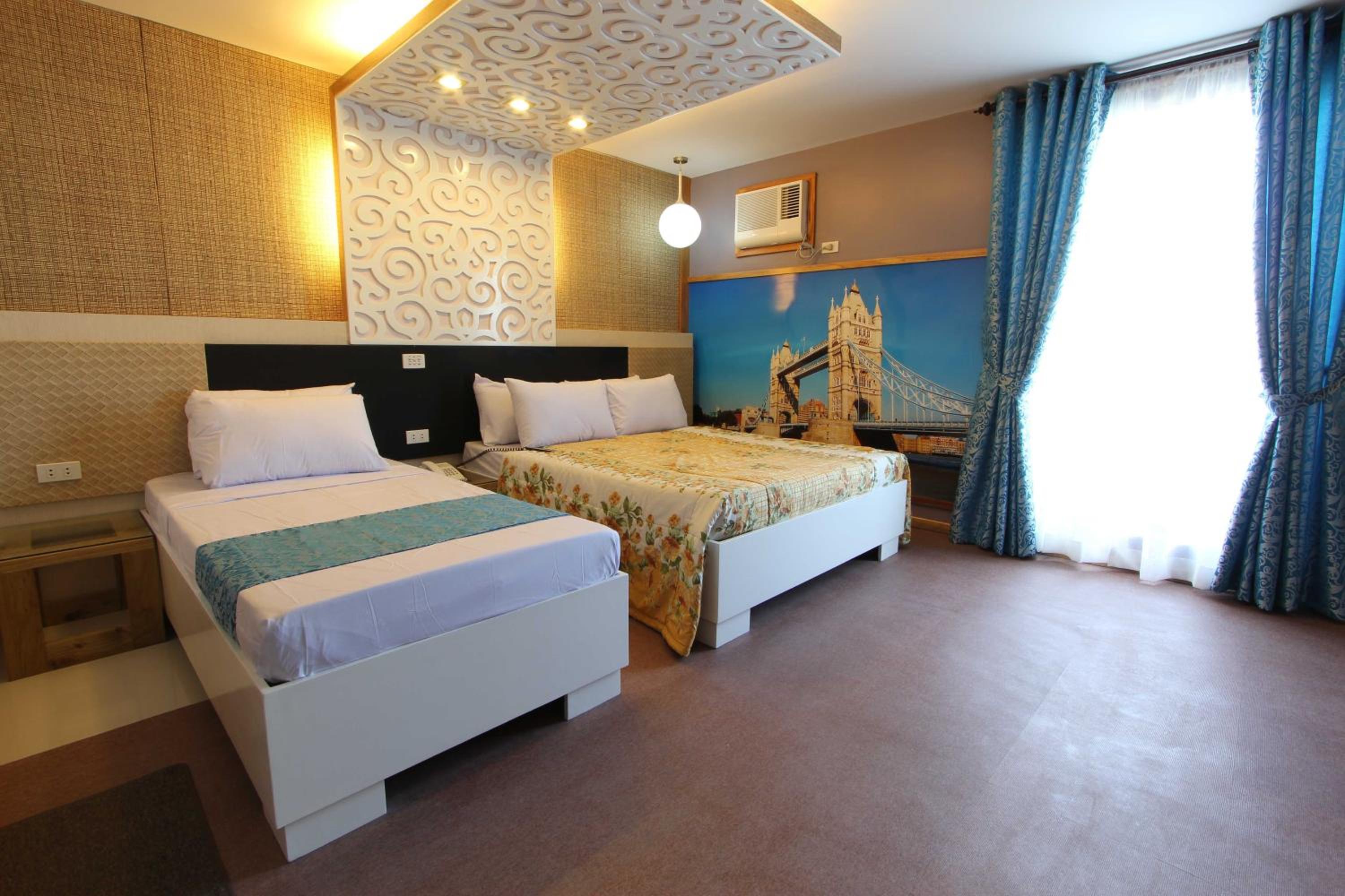 Suite 2 photo 2