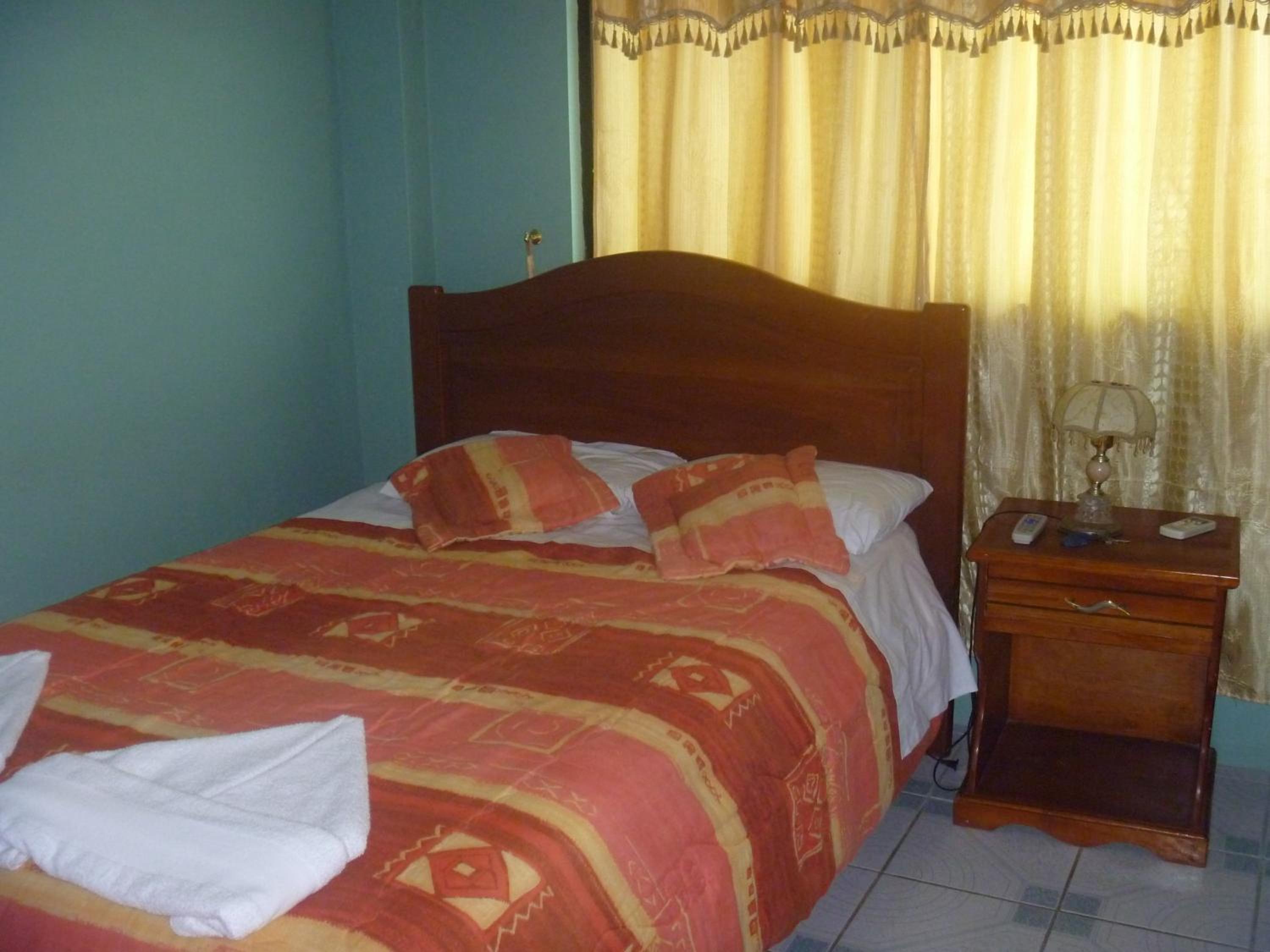 Single Room With Bath photo 1