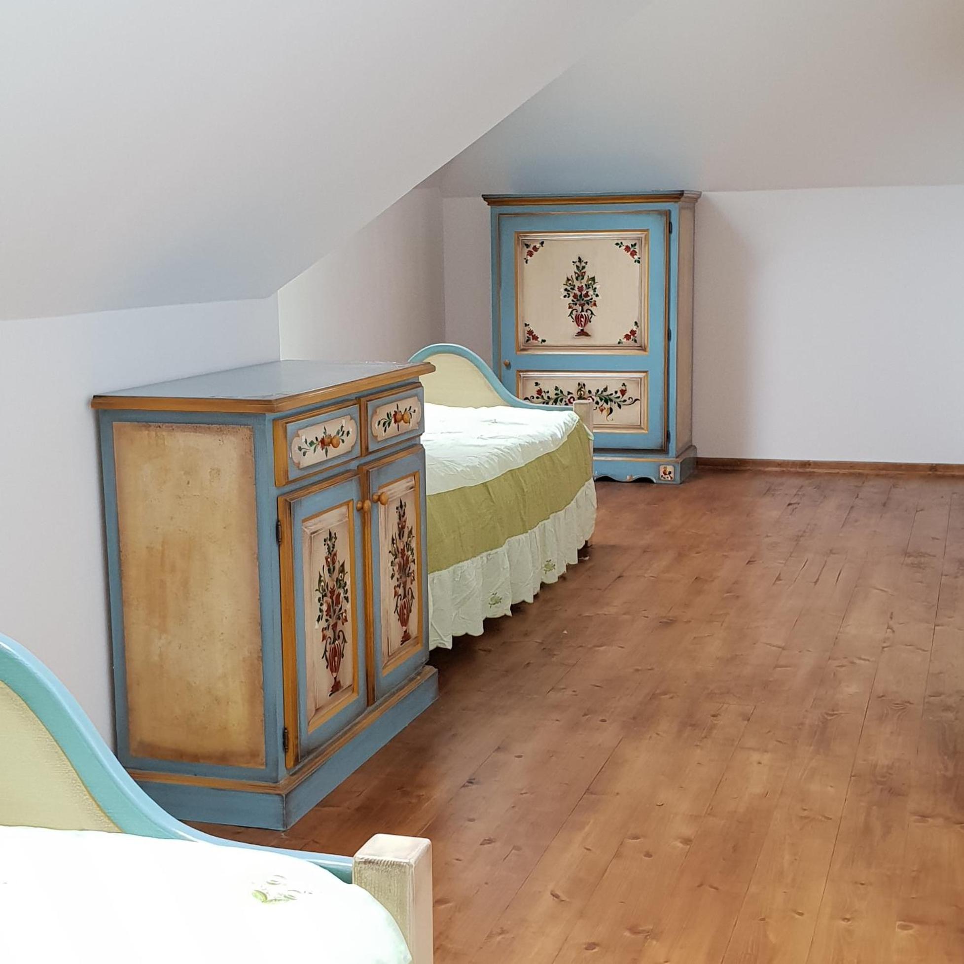 Three-Bedroom Villa - Photo 12