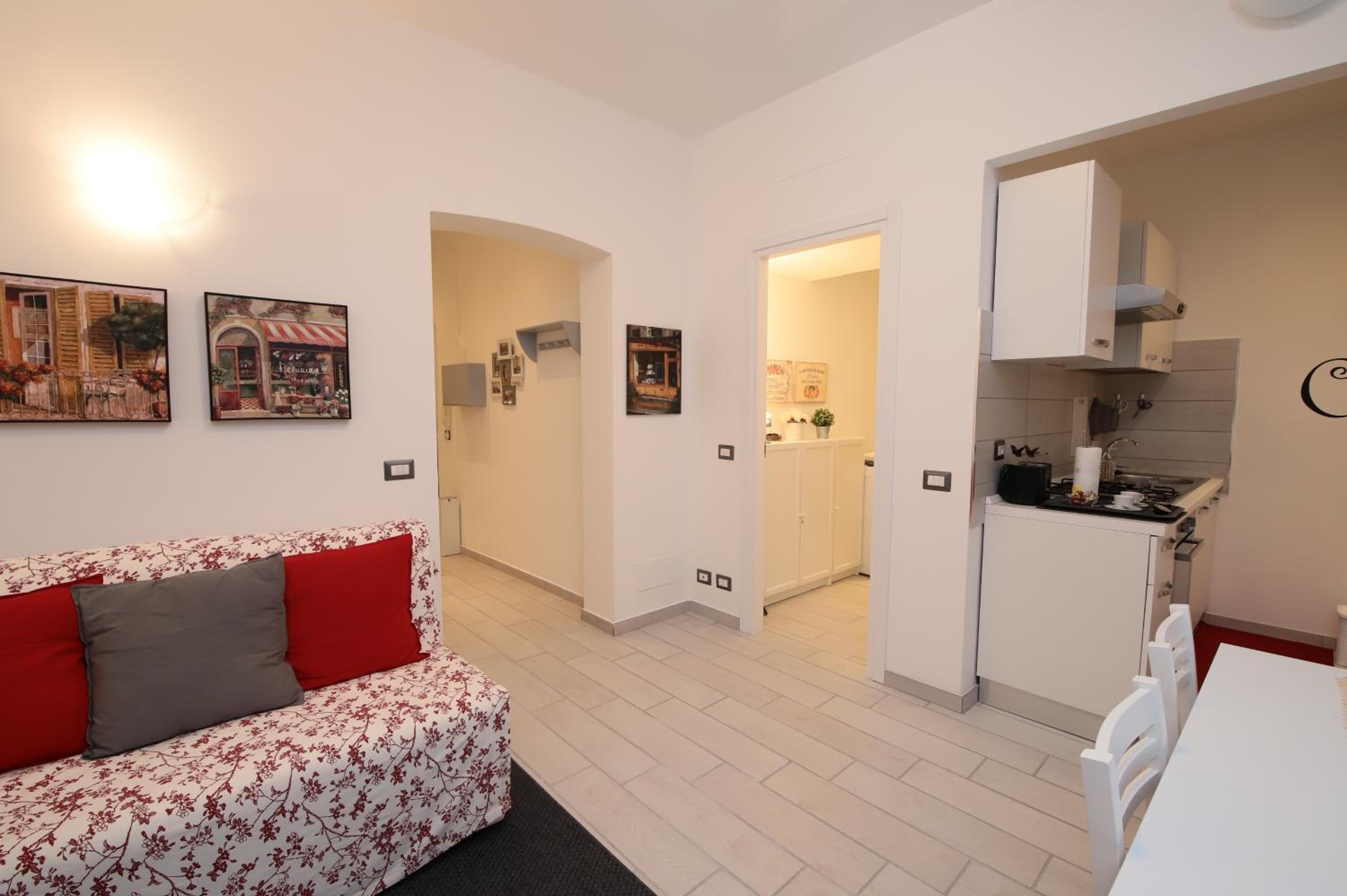 One-Bedroom Apartment