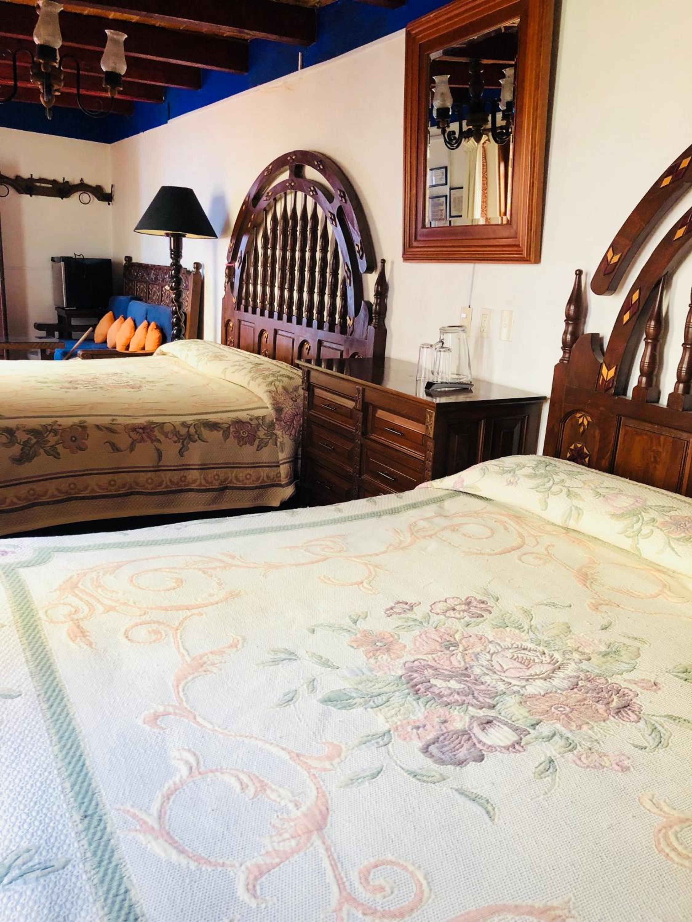 Superior Twin Room - Photo 9