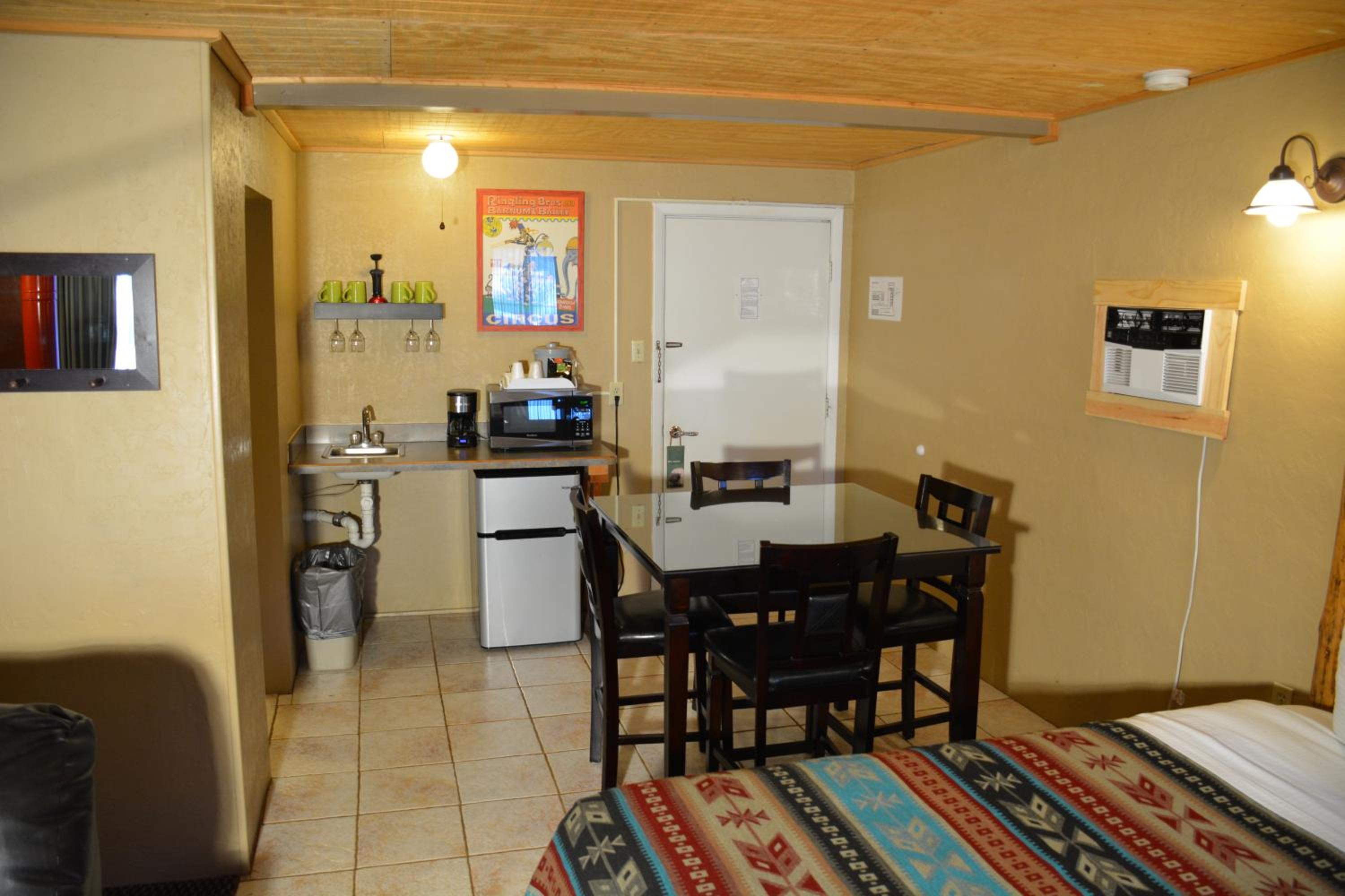 Queen Suite