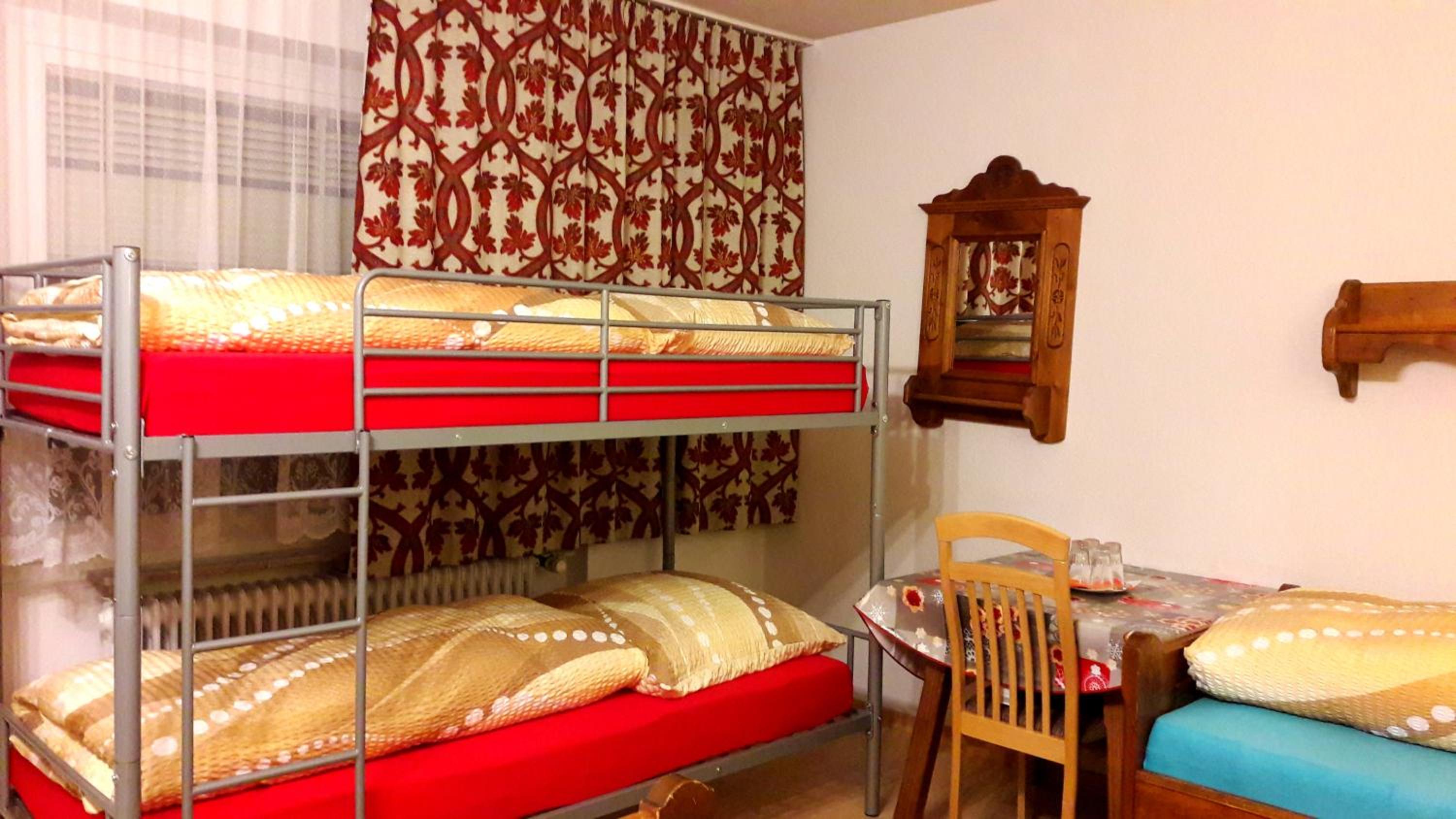 Classic Quadruple Room - Photo 1