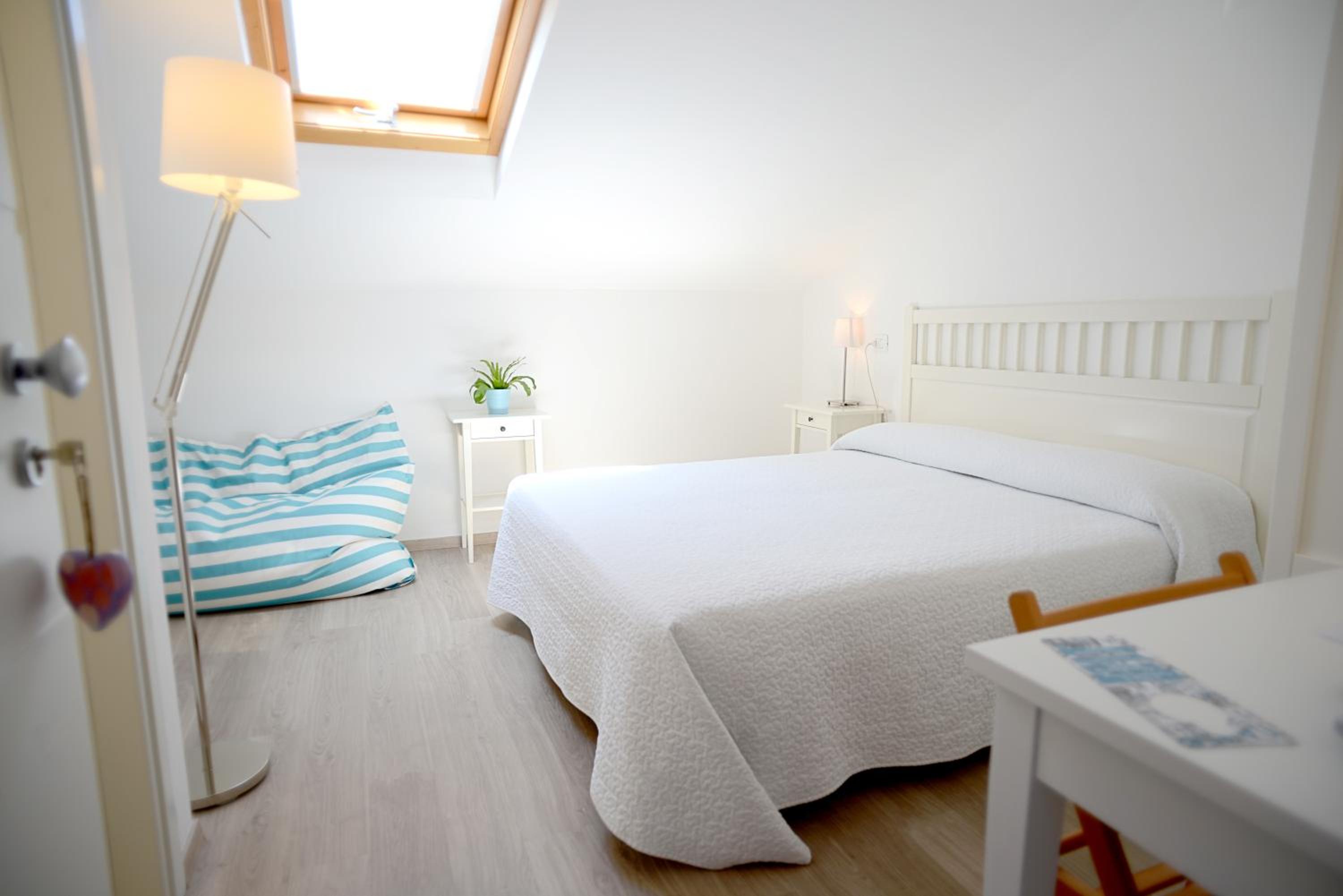 Double Room - Attic - Photo 1