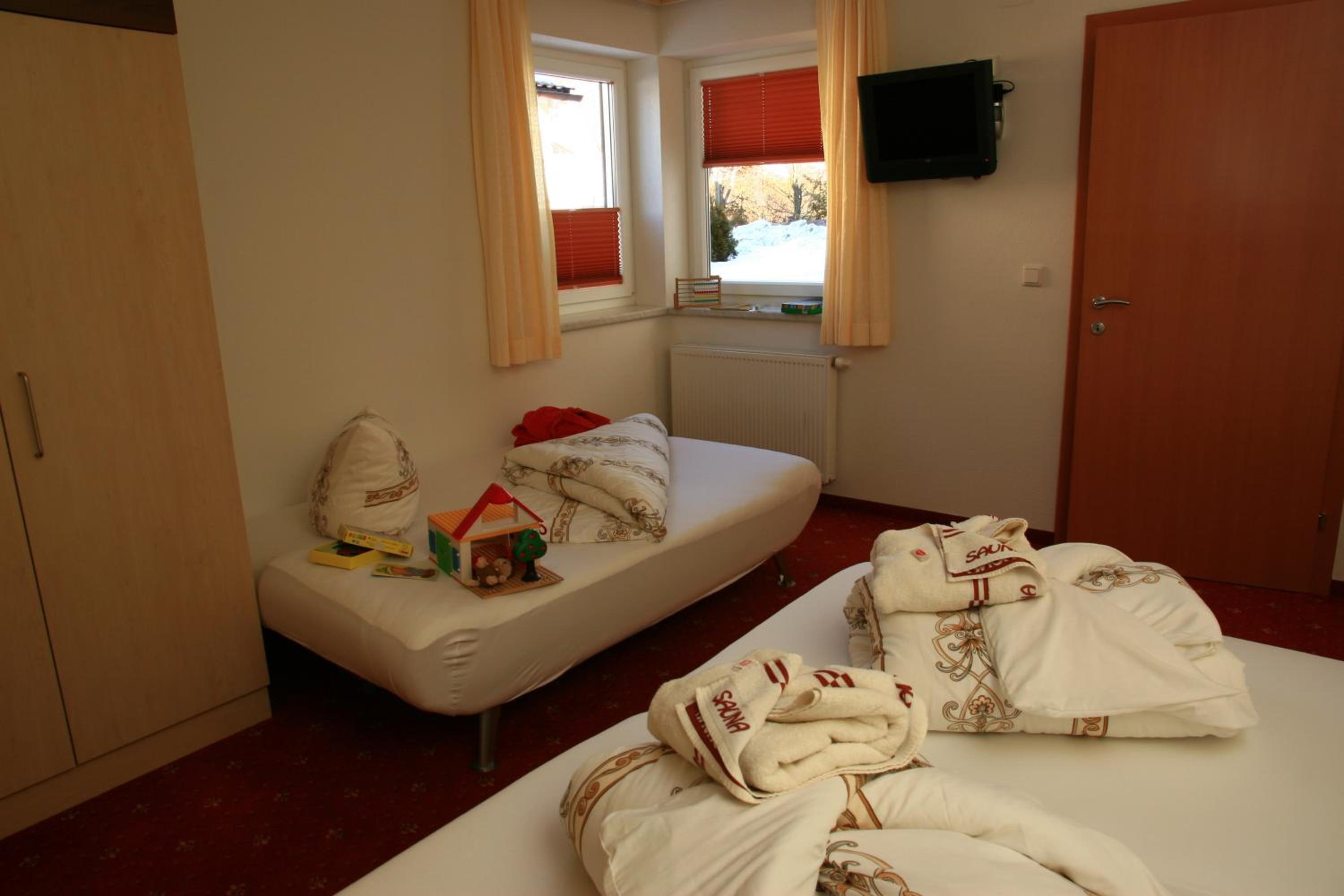 Standard Two-Bedroom Apartment with terrace photo 3