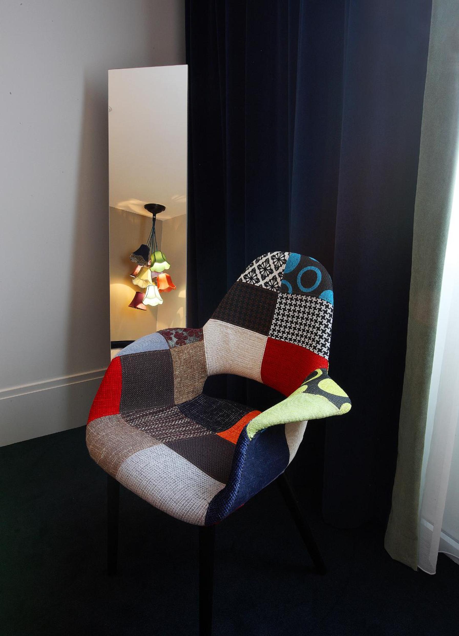 Comfort Room - Photo 3