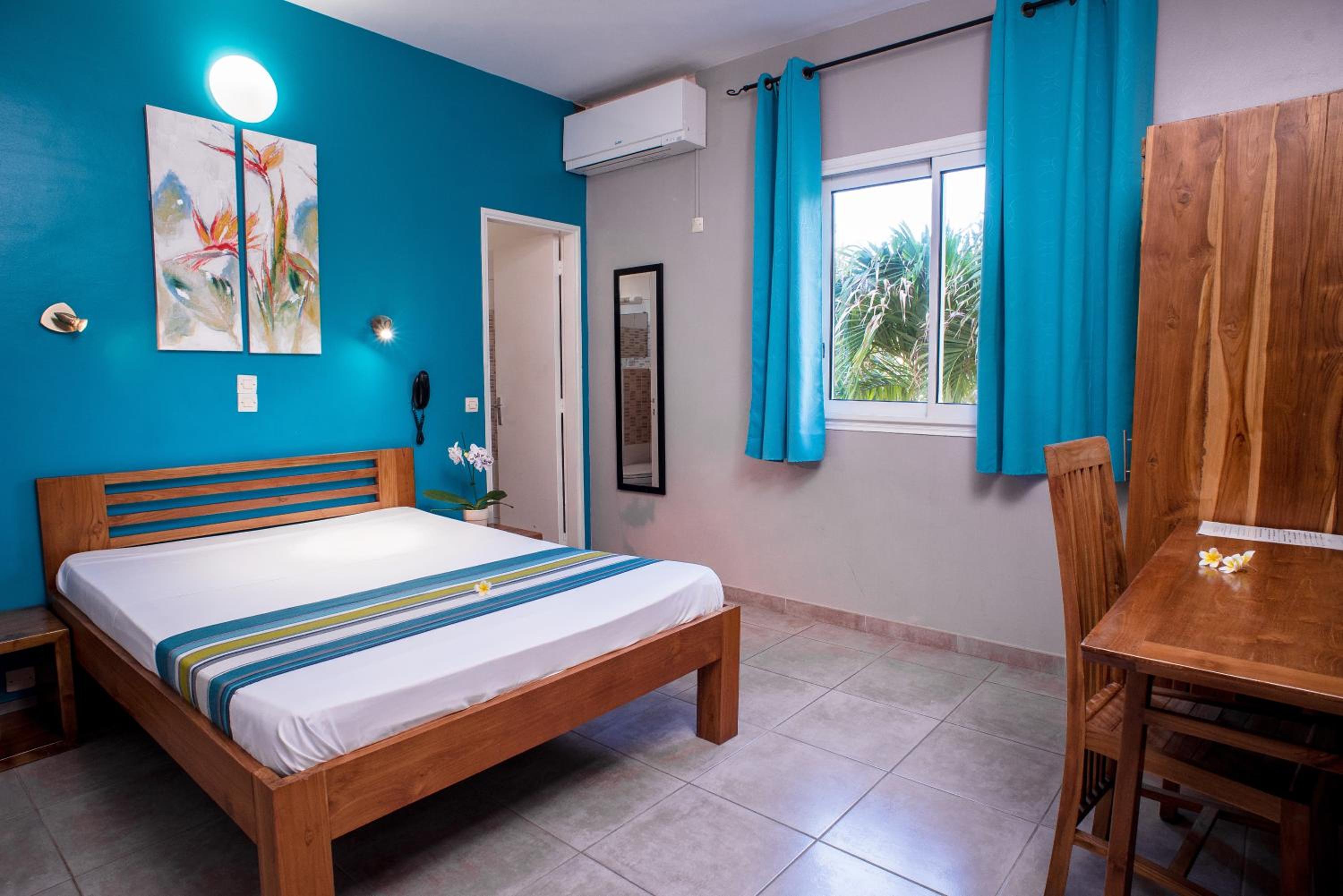 Double Room - Photo 3