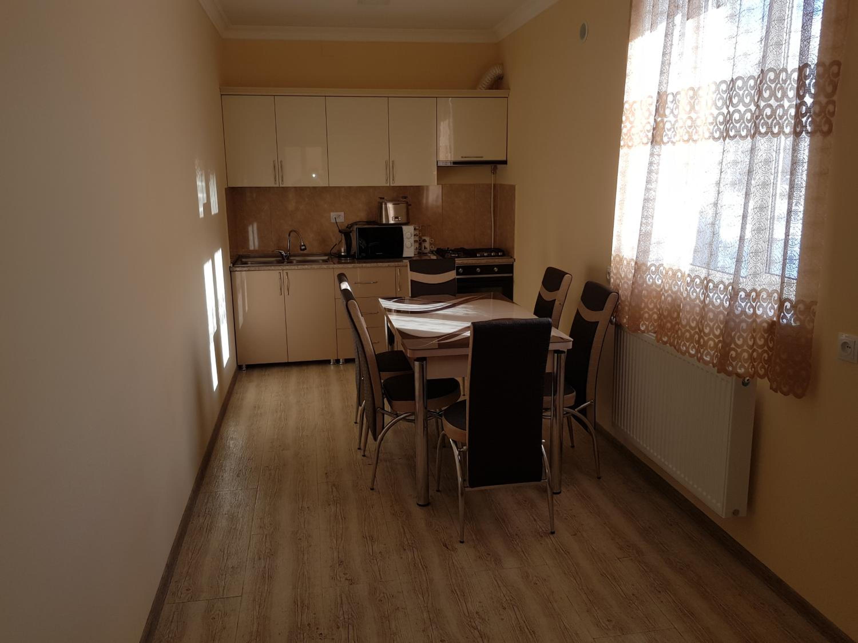 Deluxe Double Room (2 Adults + 1 Child) photo 3