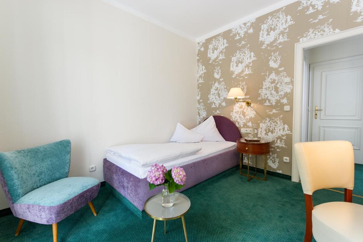 Single Room with Garden View photo 1