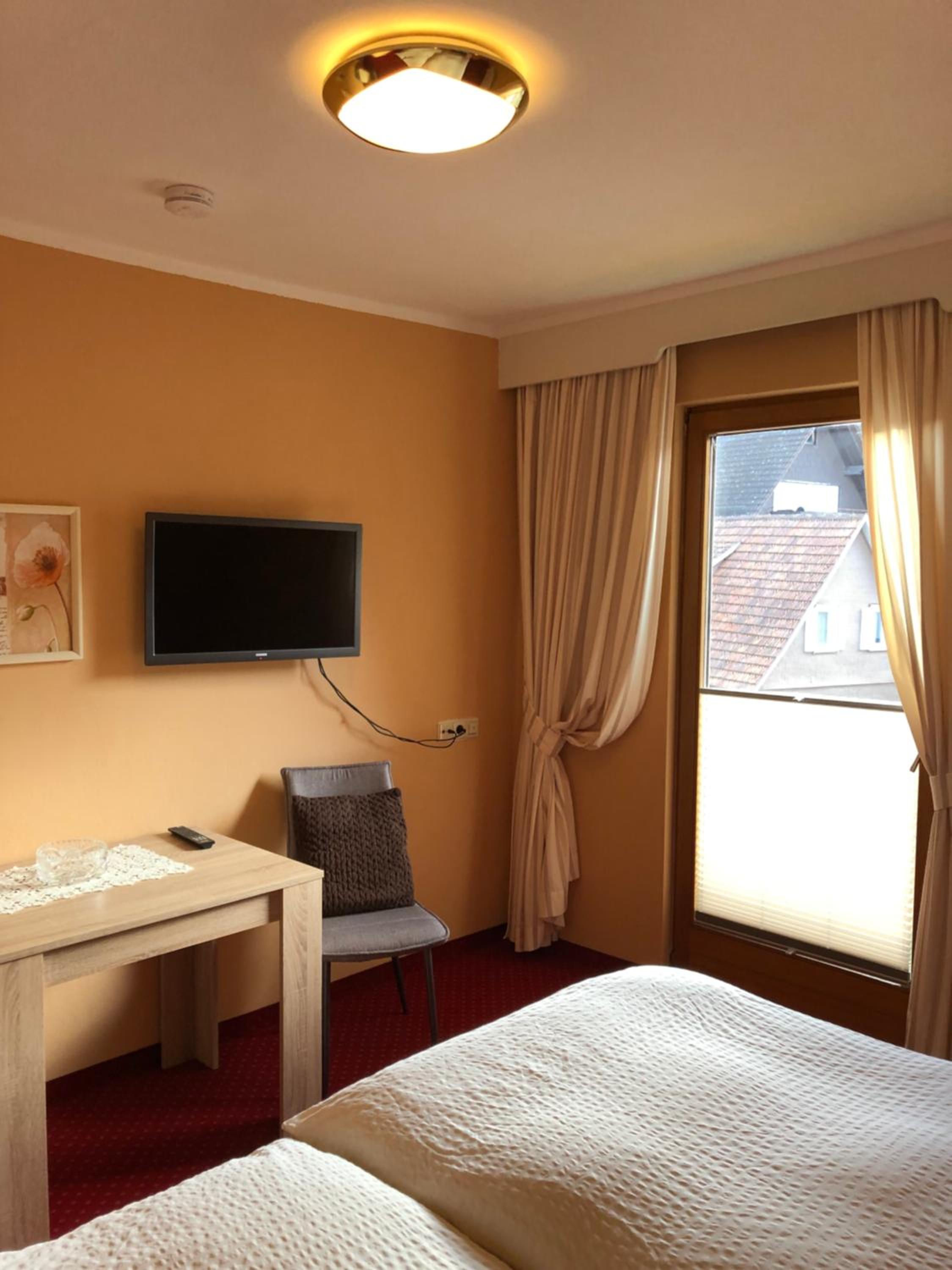 Double Room with Balcony photo 2