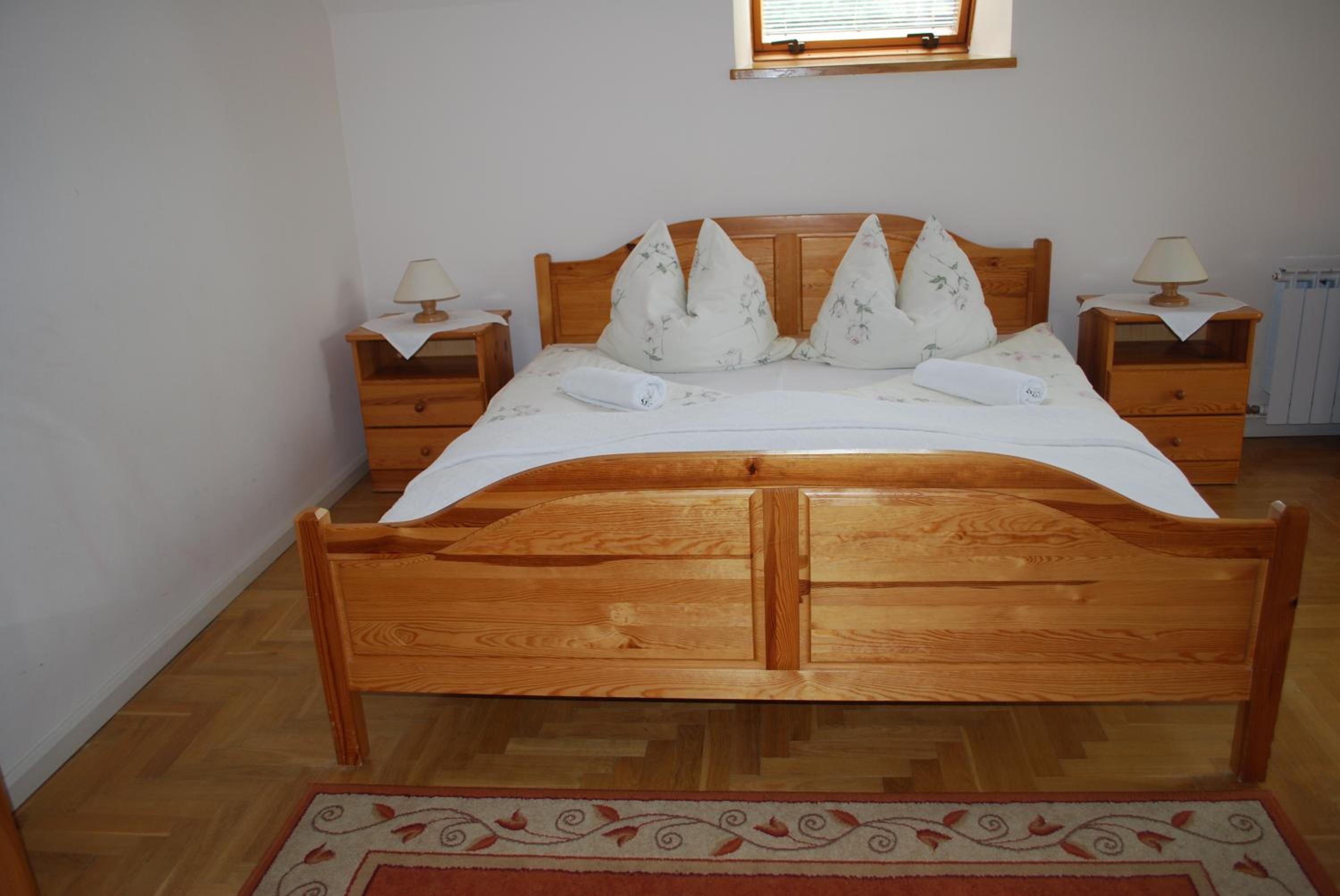 Family Room - Photo 7