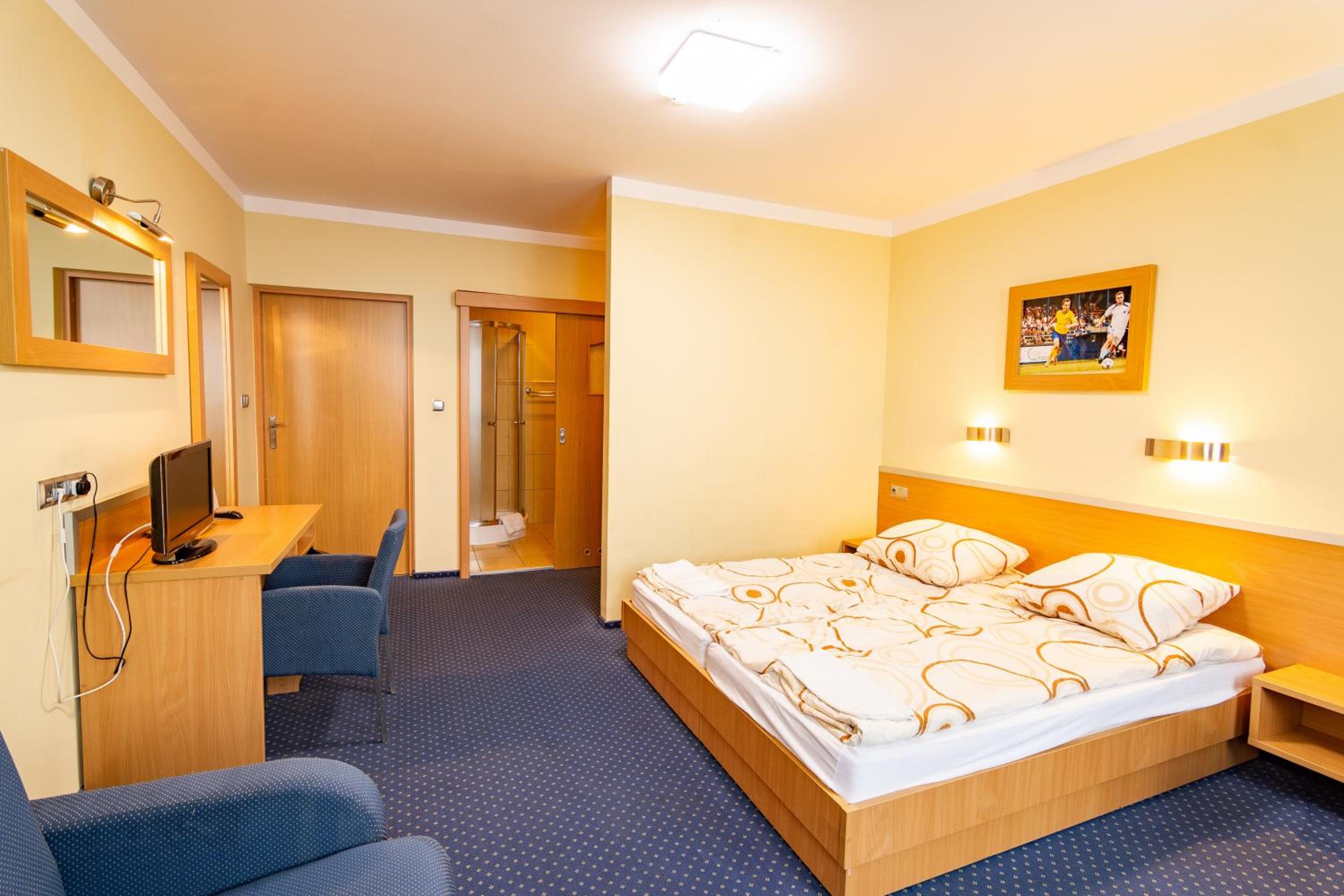 Double Room photo 3
