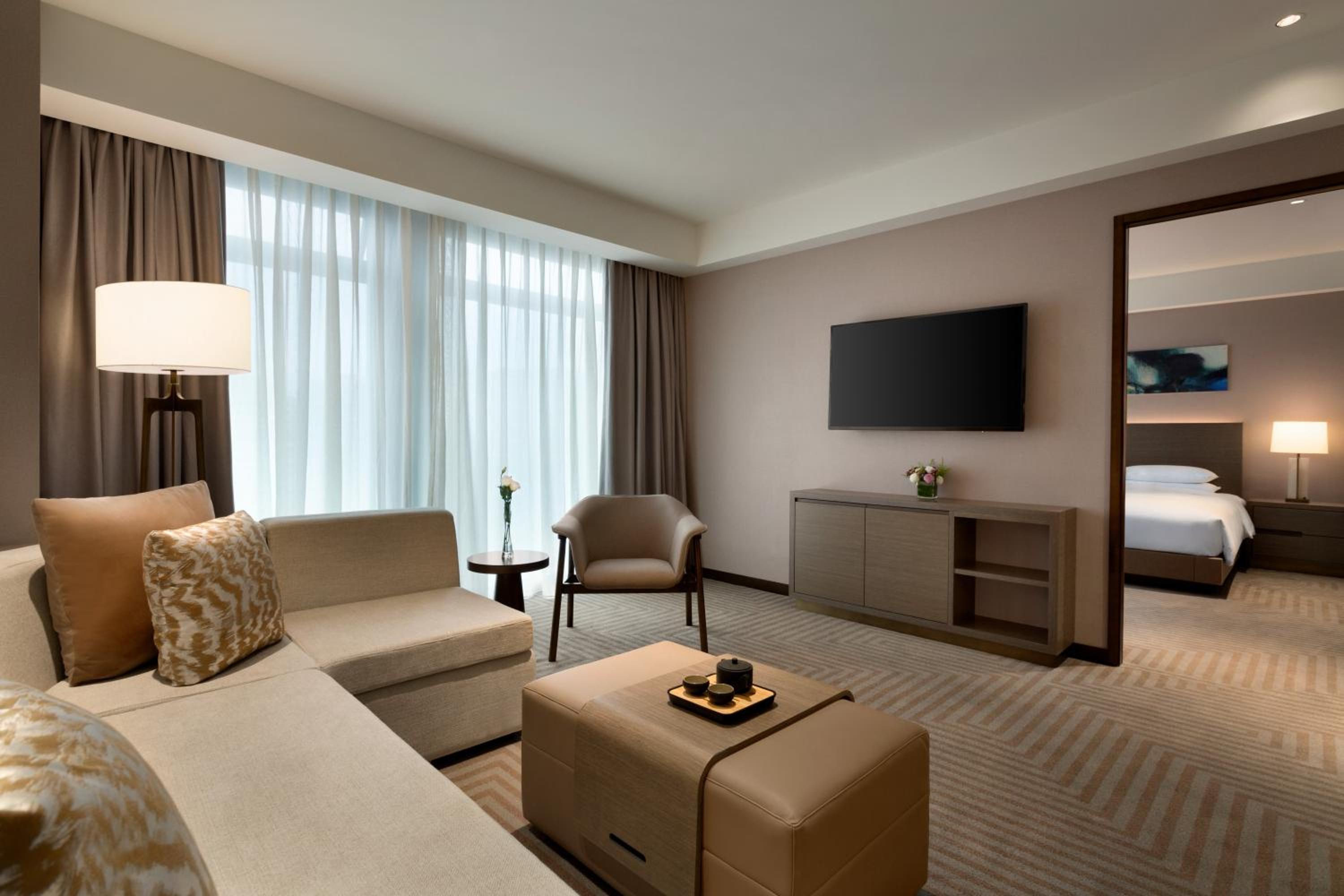 King Suite with Sofa Bed and Kitchen photo 1