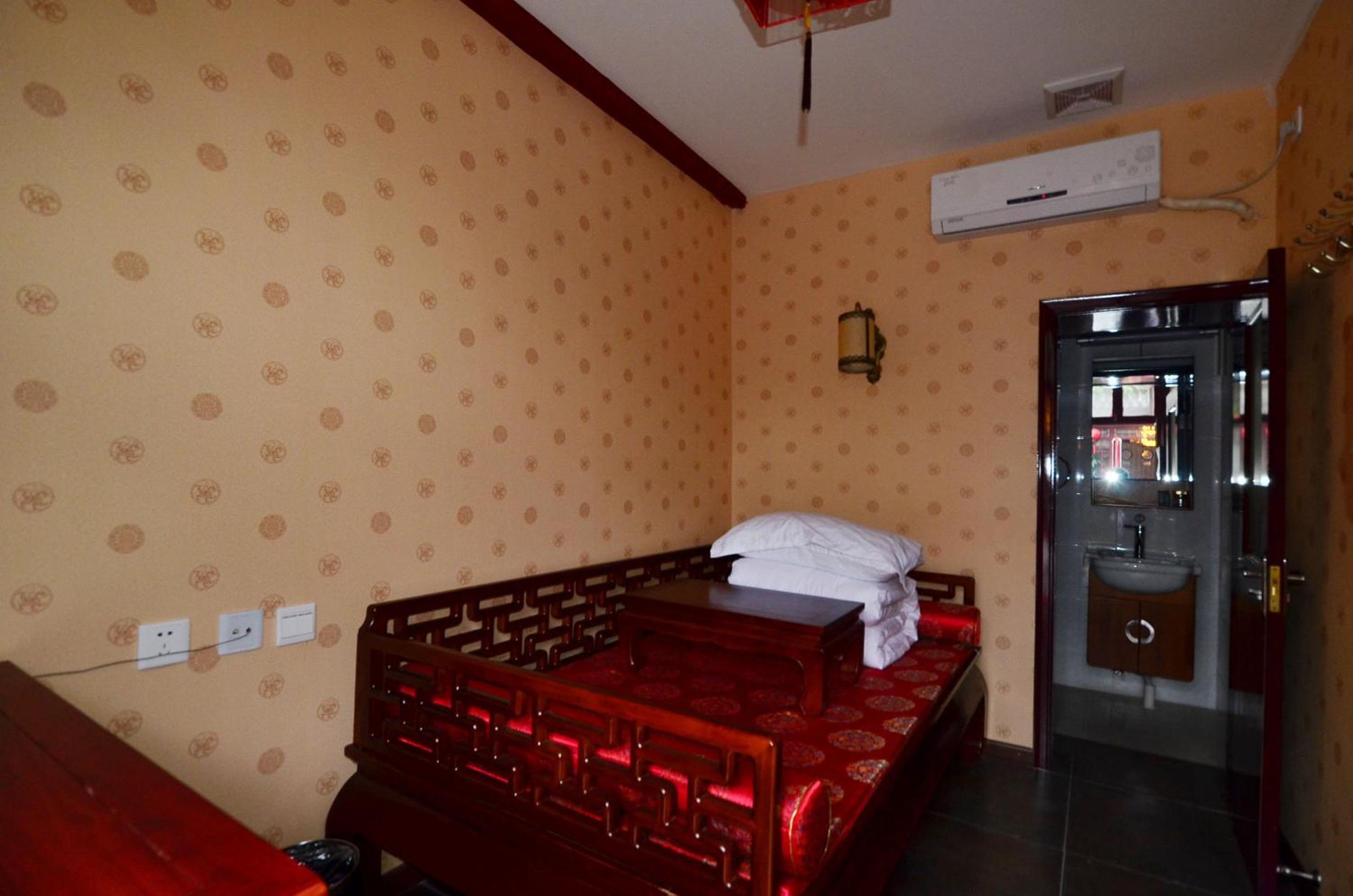 Single Room photo 3
