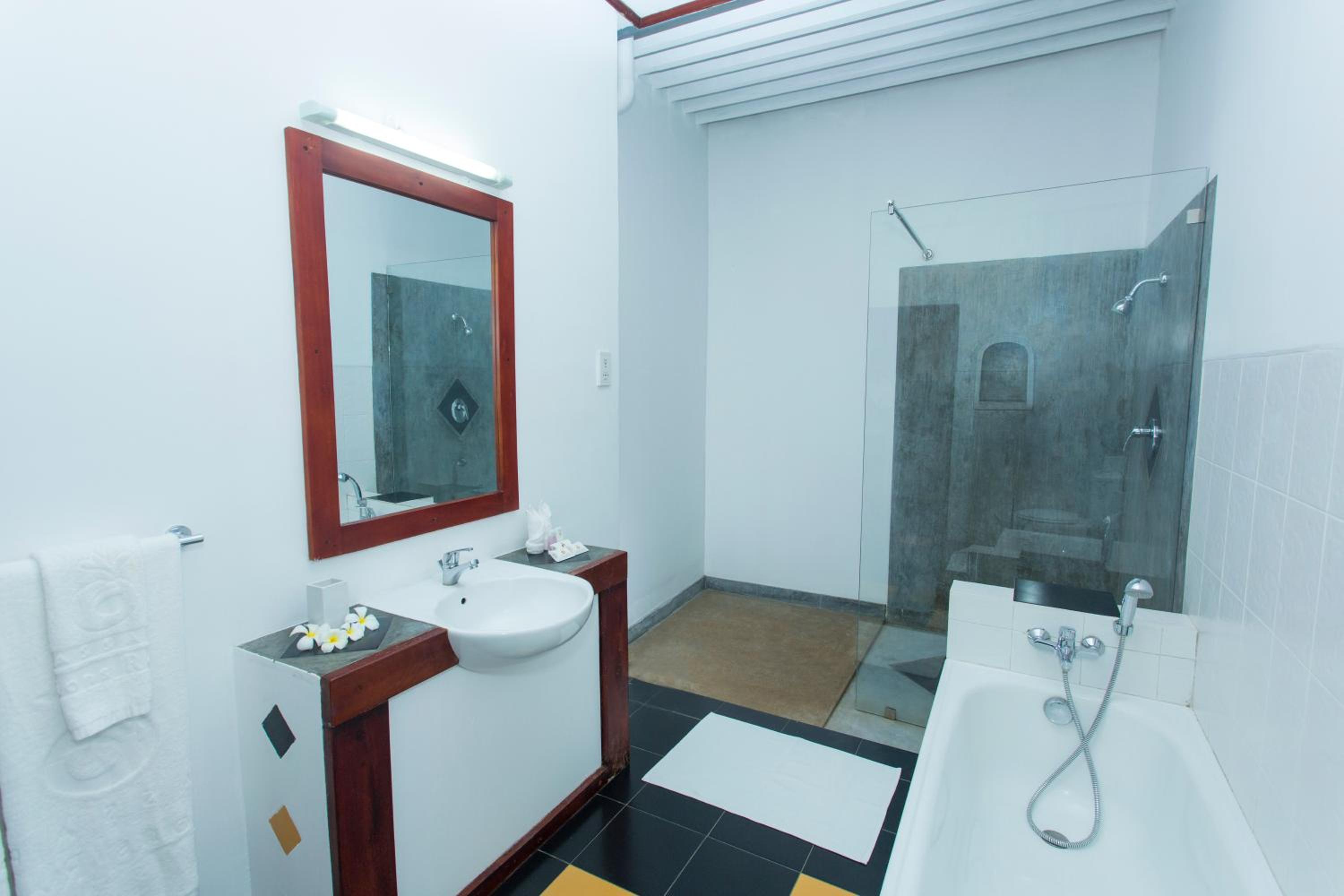 Superior Double or Twin Room photo 3