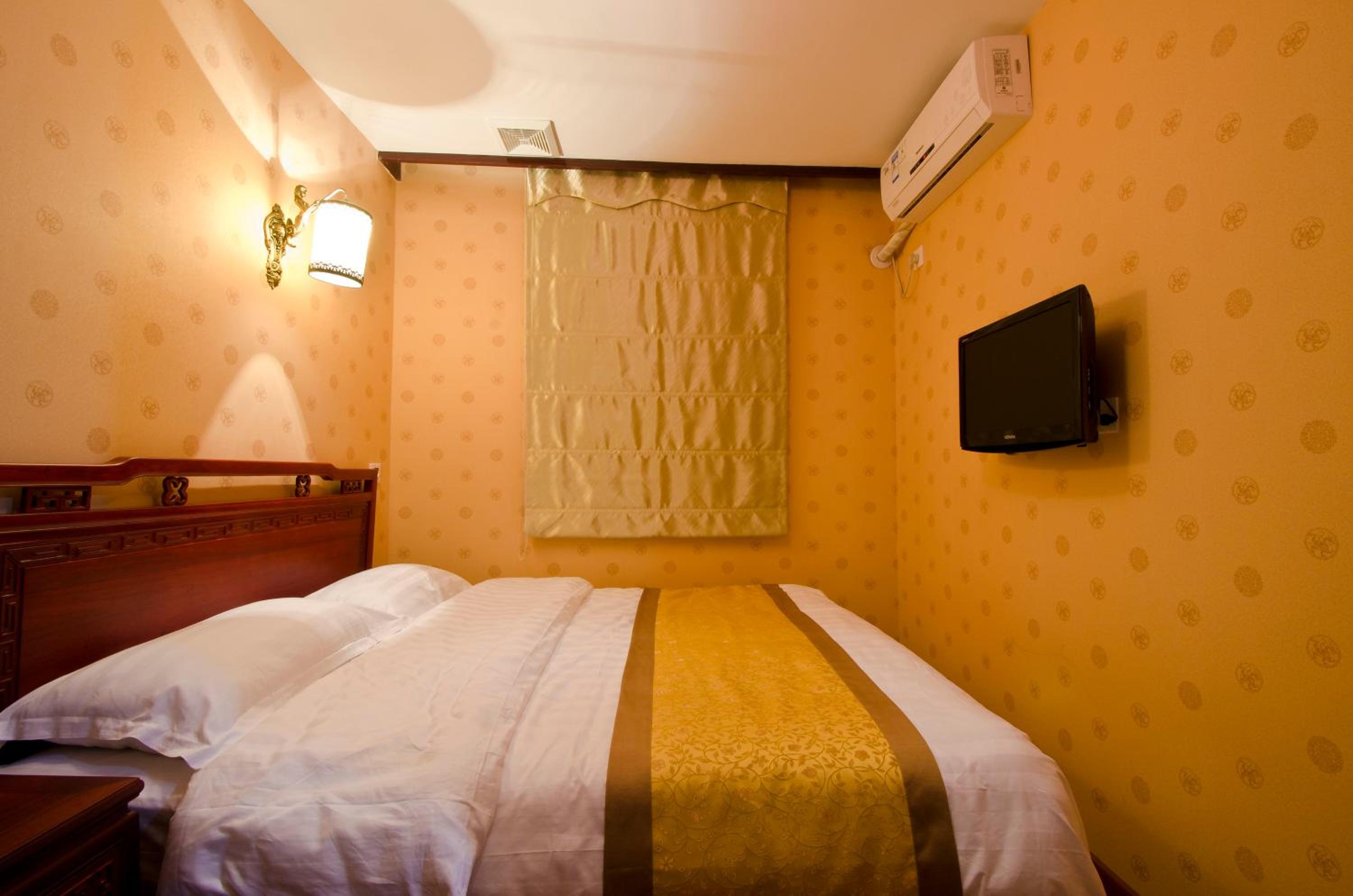 Standard Double Room photo 3