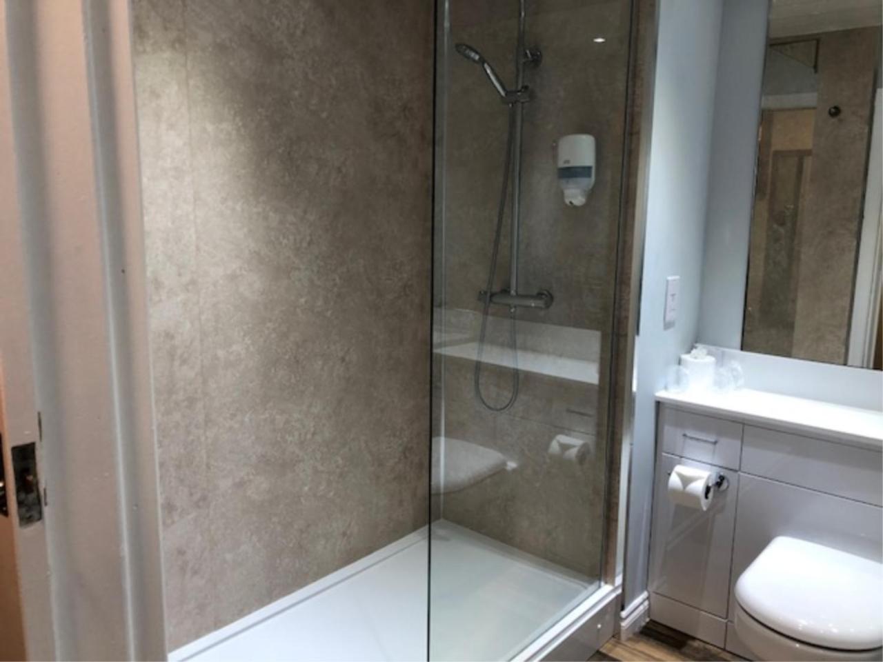 Twin Room - Photo 4
