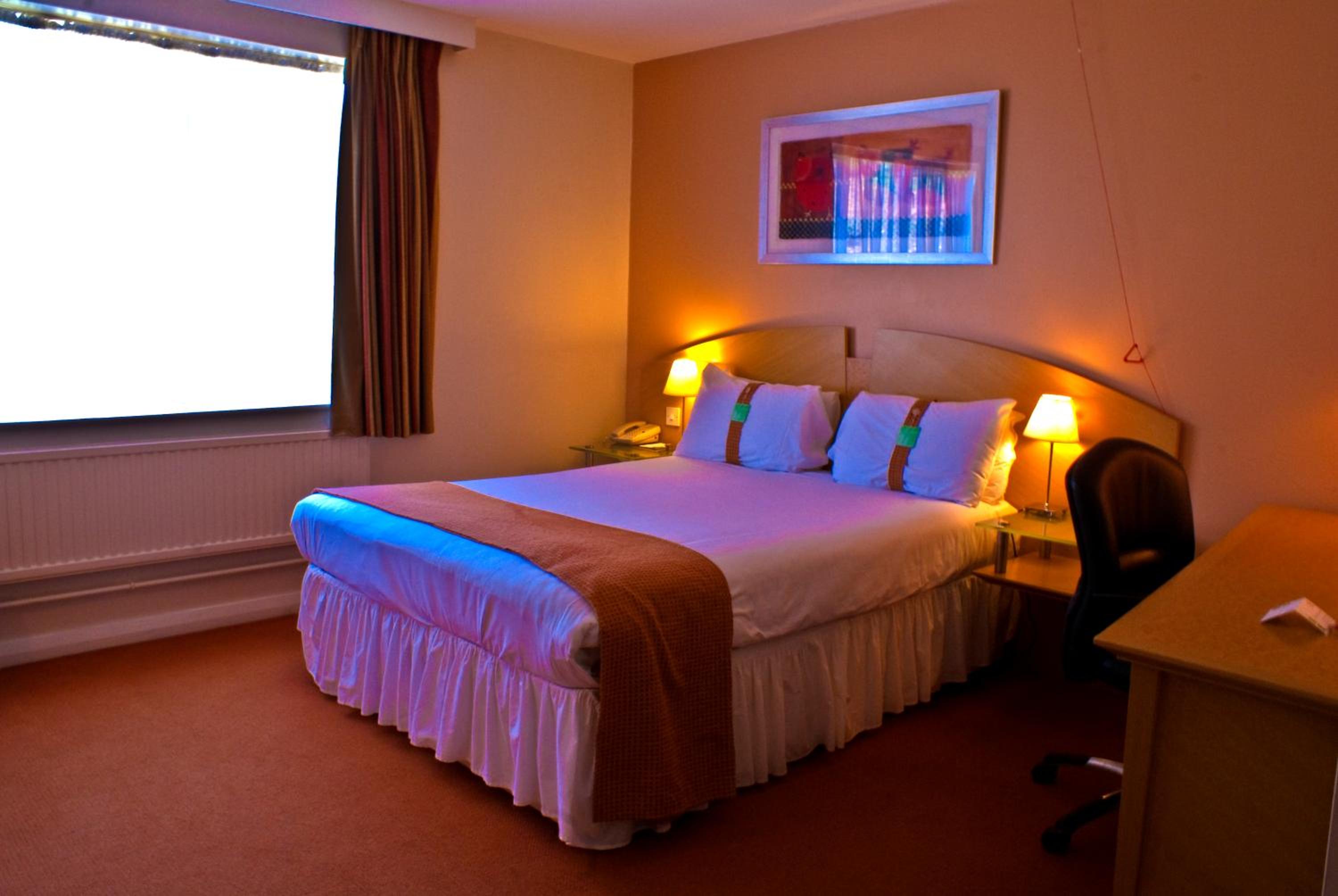 Standard Double Room - Disability Access - Photo 6