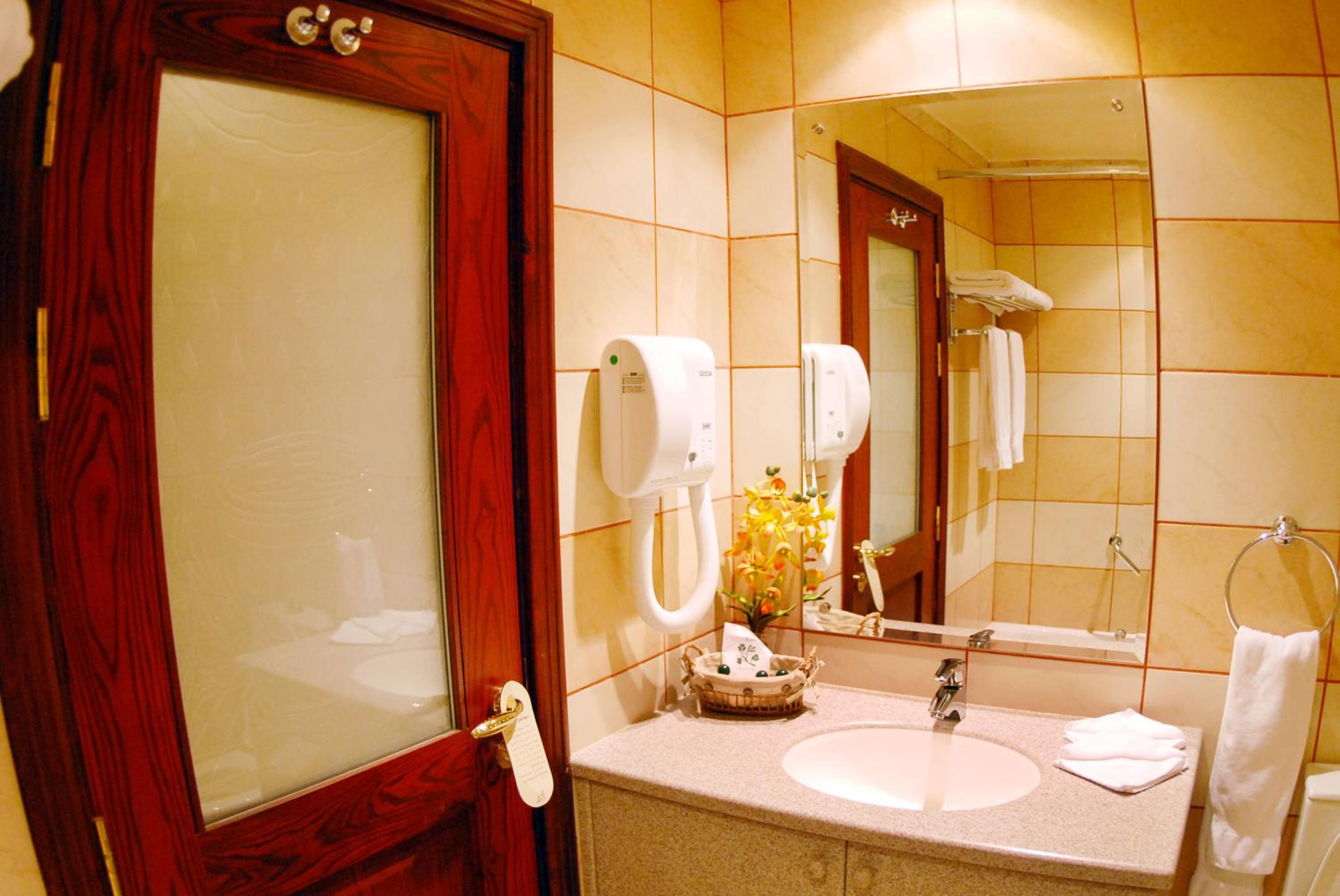 Standard Double Suite - Photo 3