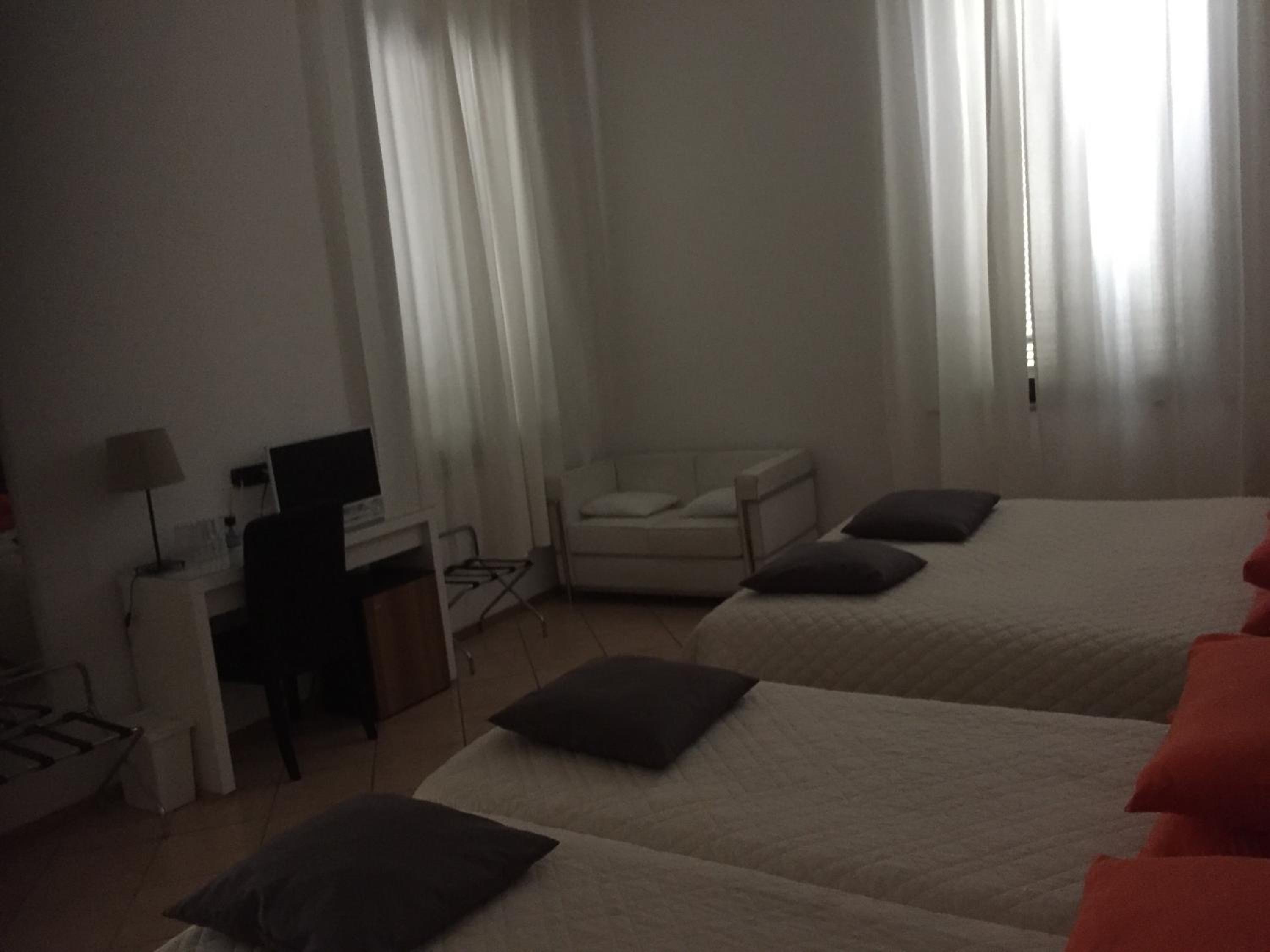 Triple Room - Photo 5
