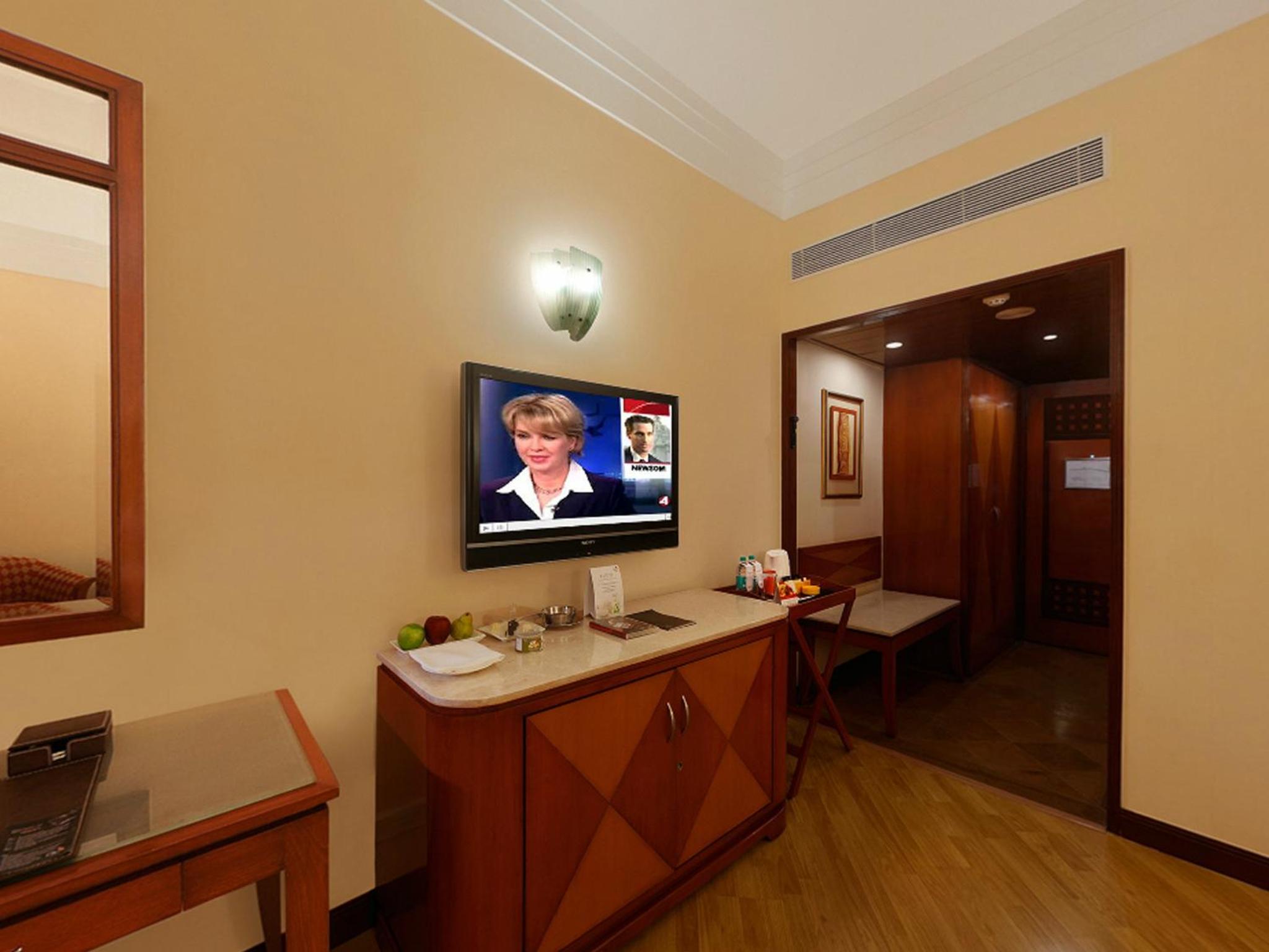 Deluxe Double Room (10% Discount on Laundry service)
