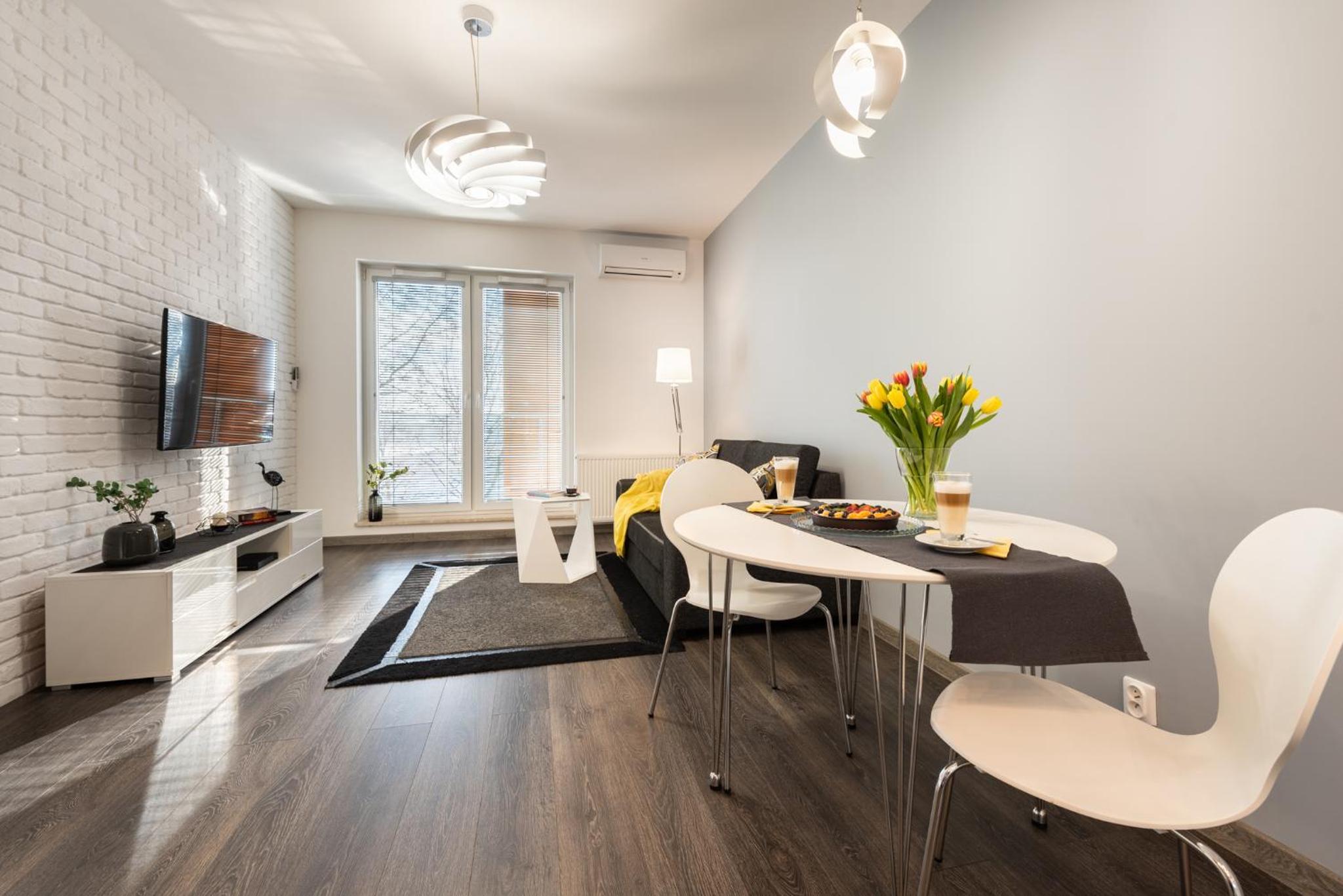 Superior Apartment with Balcony- ul. Francuska 106B/7