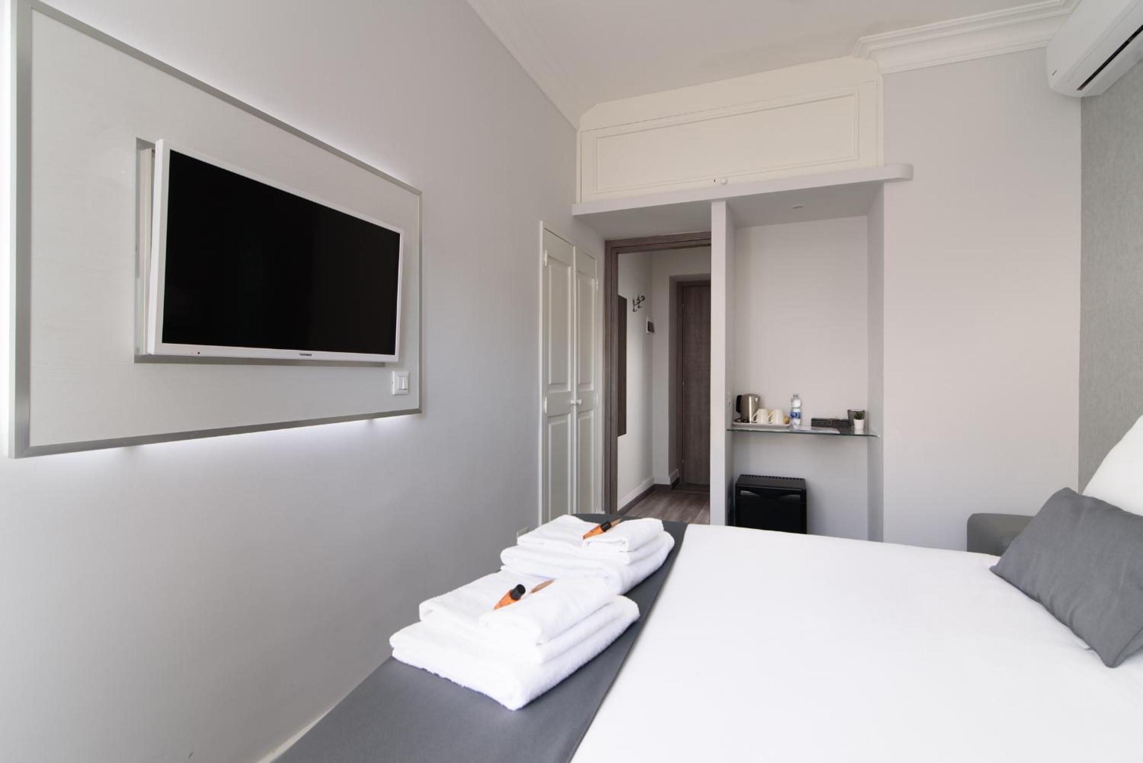 Double Room photo 1