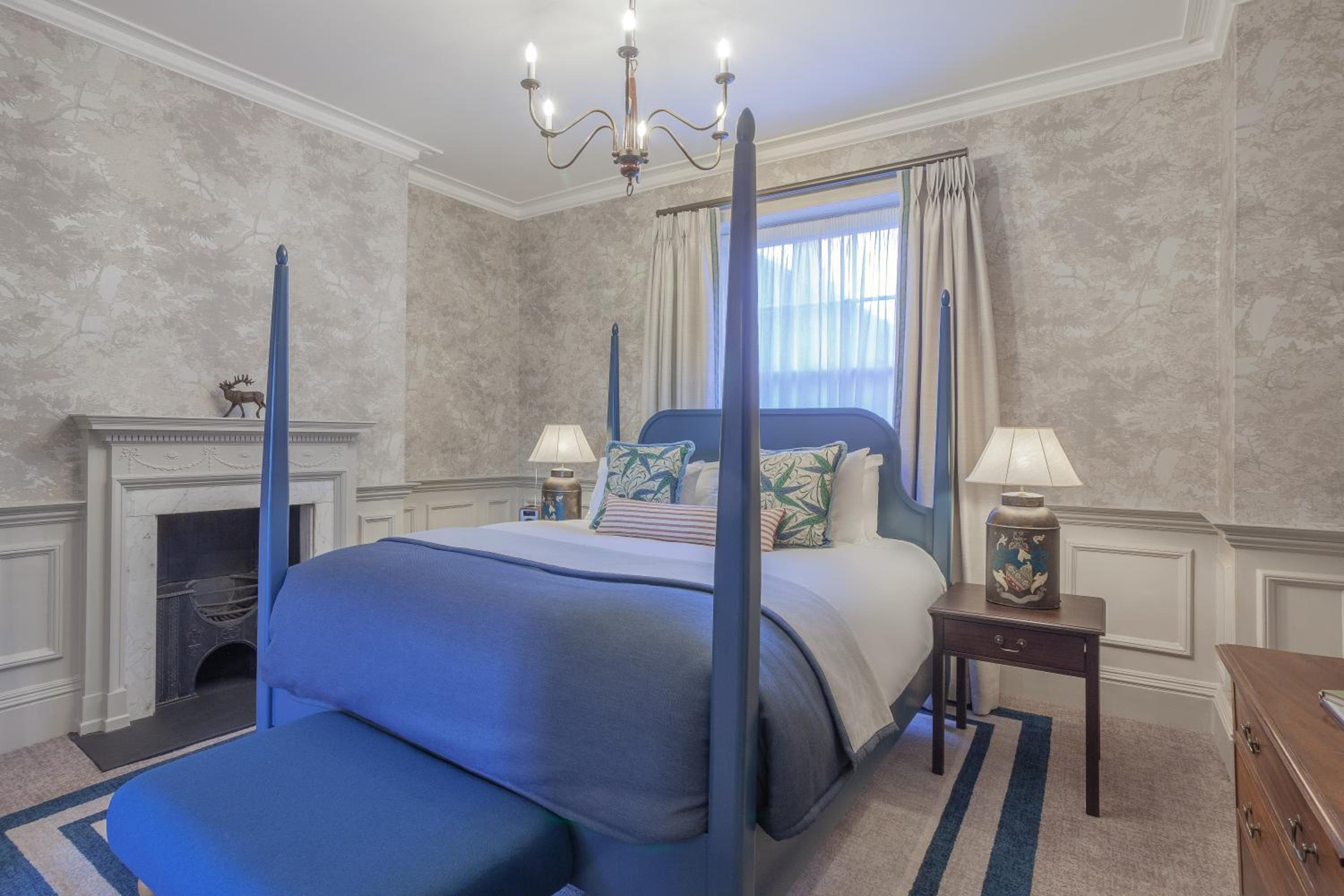 Georgian Suite - Photo 8