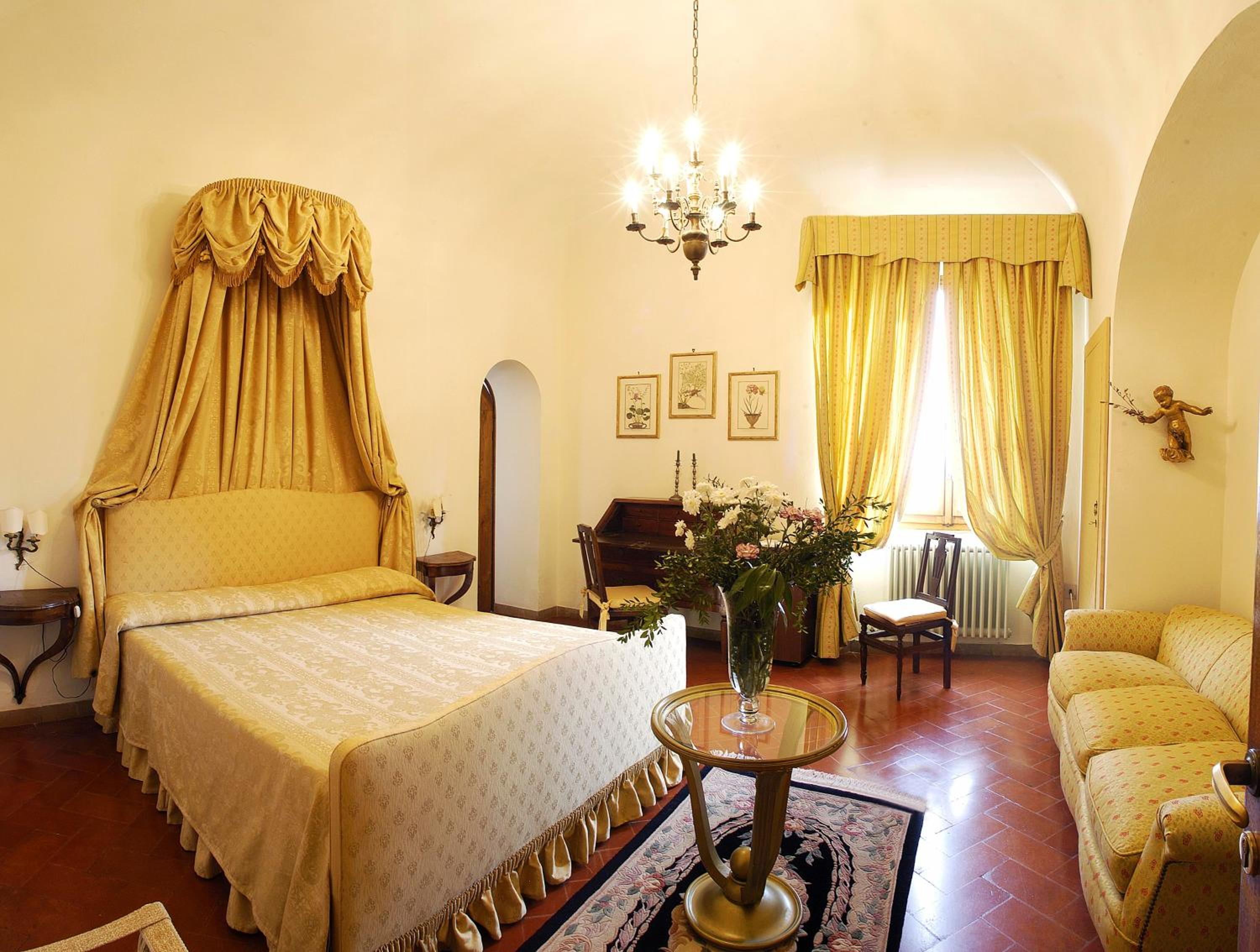 Superior Double or Twin Room - Photo 7