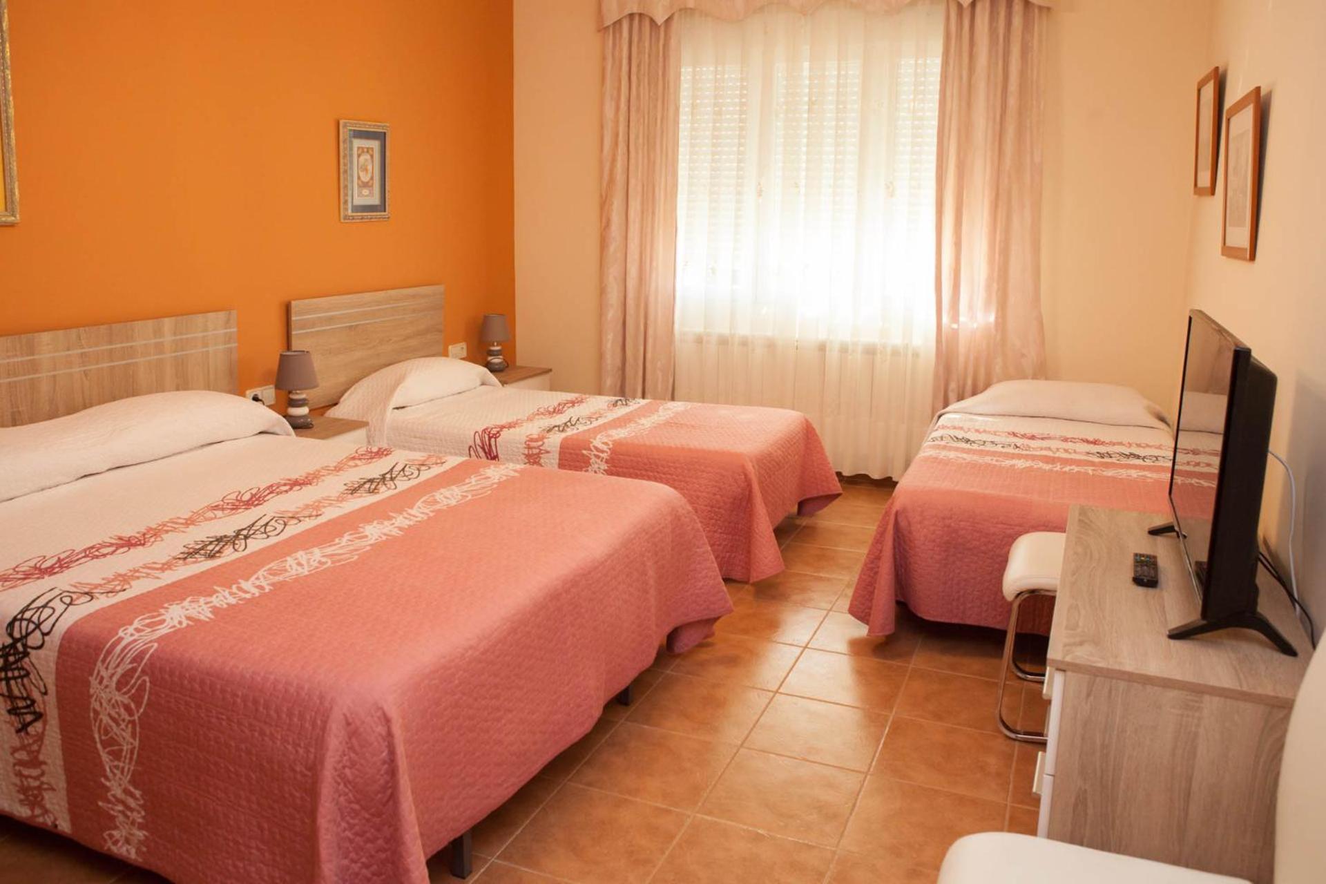Habitación familiar con baño privado