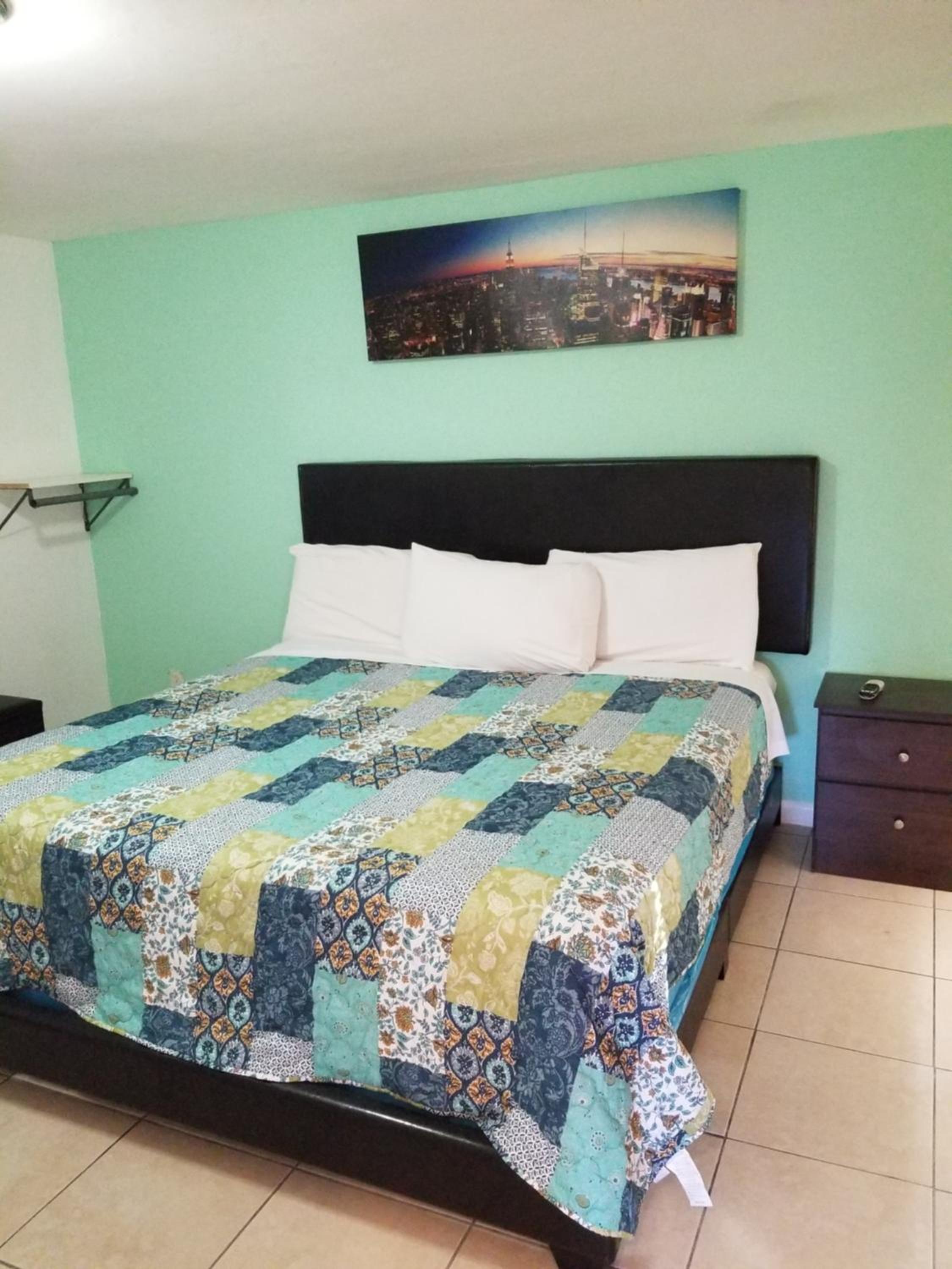King Room - Disability Access photo 3