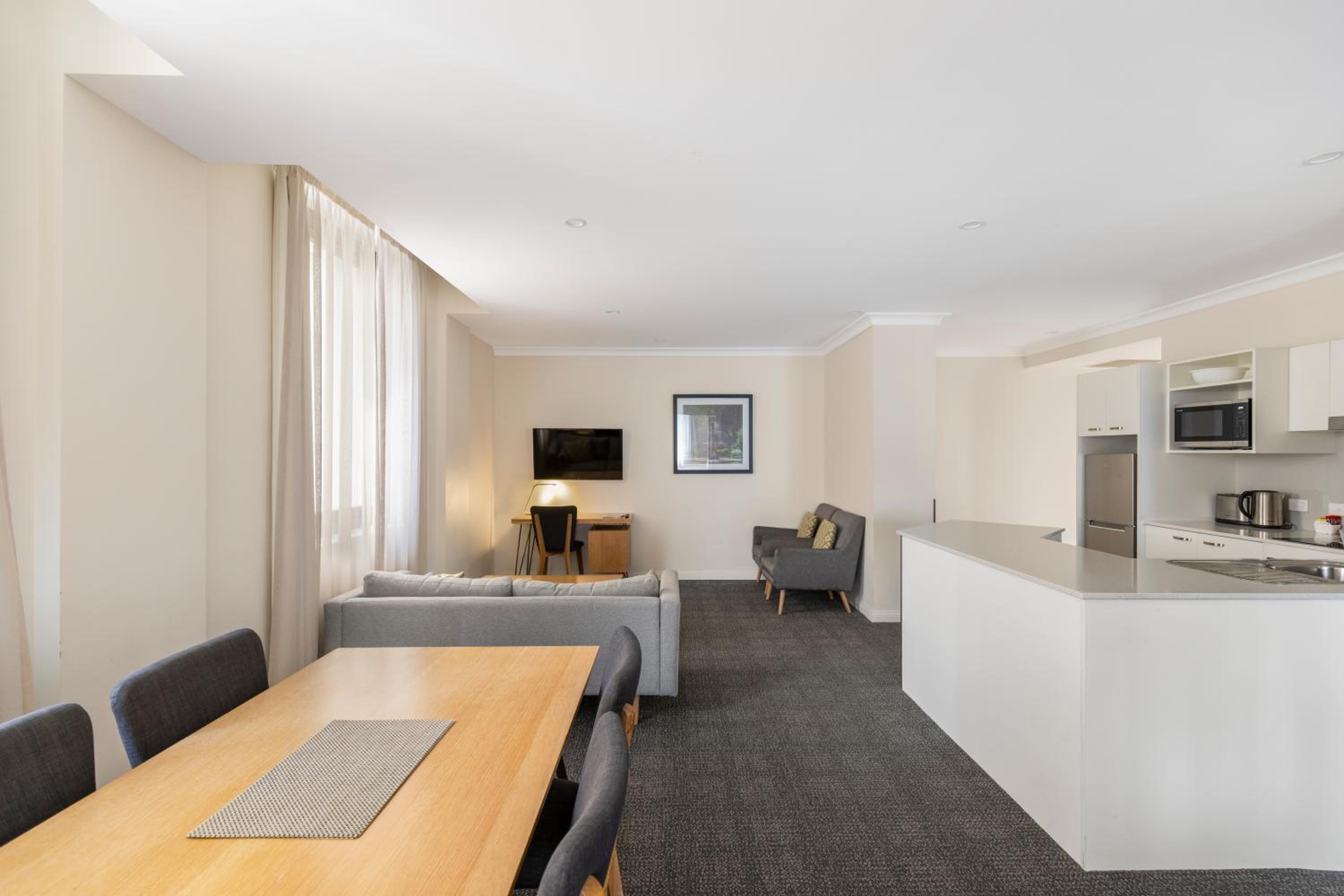 Two Bedroom Apartment thumbnail 6