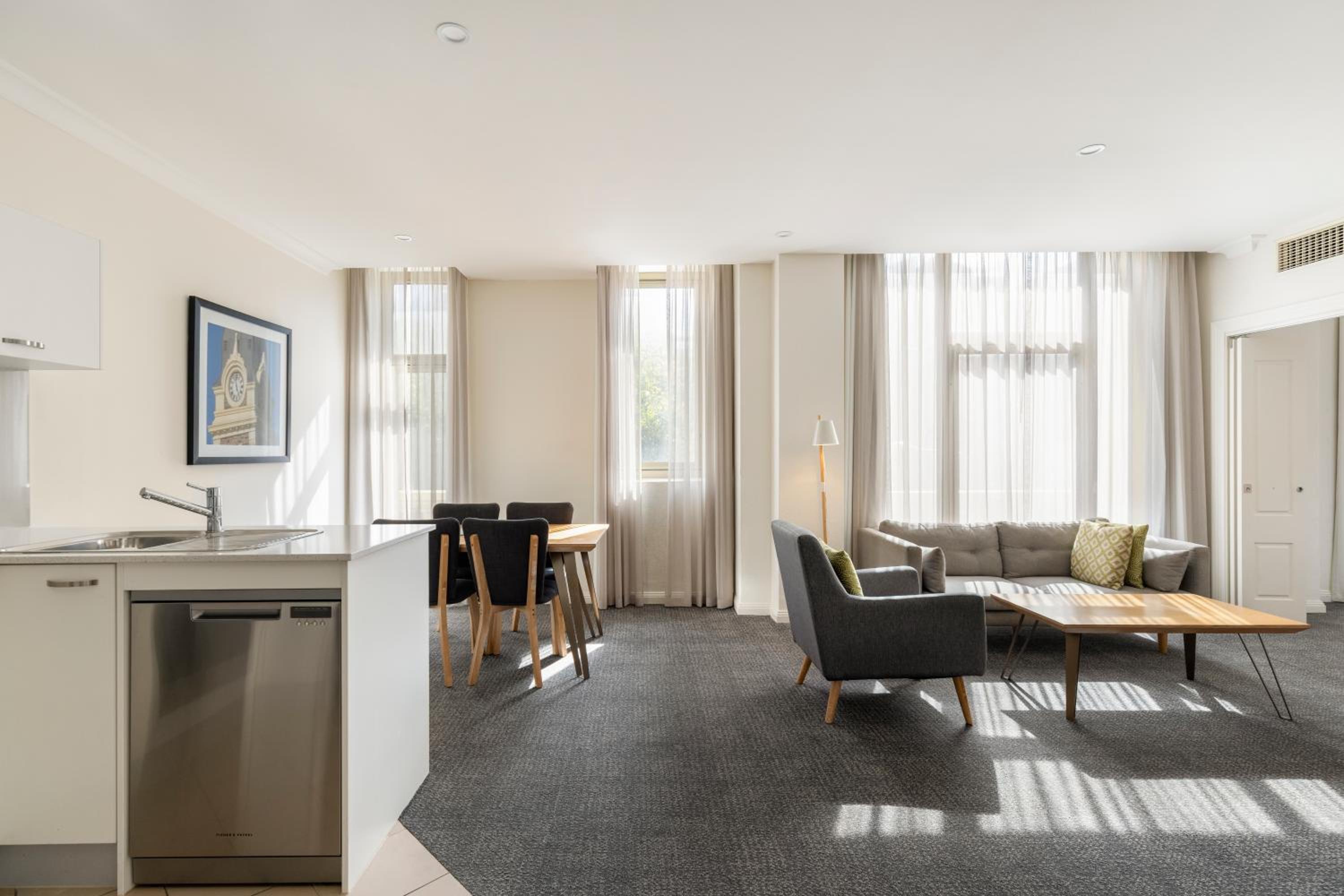 Three-Bedroom Apartment - Interconnecting