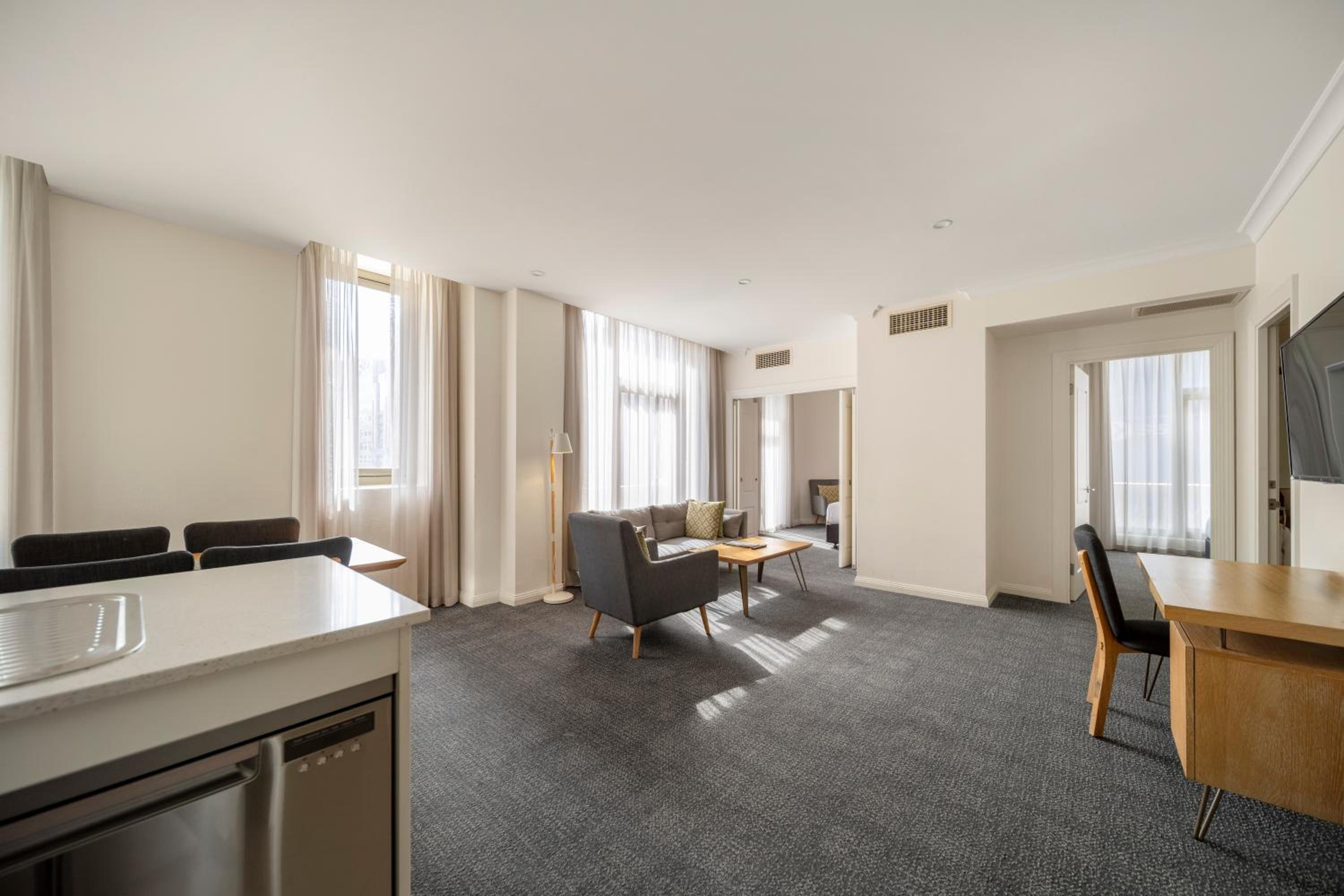 Three-Bedroom Apartment - Interconnecting thumbnail 6