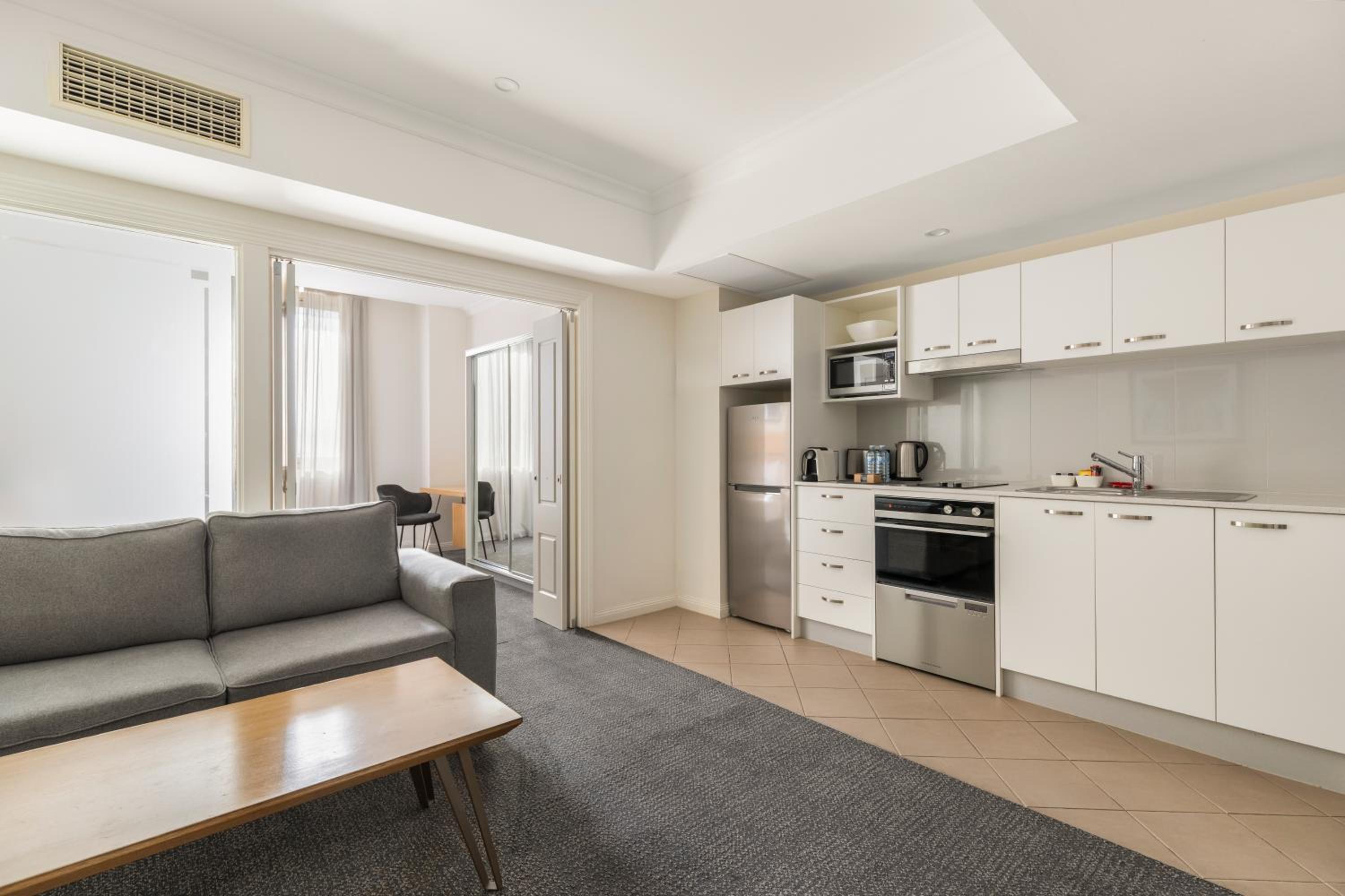 One-Bedroom Apartment with Spa Bath