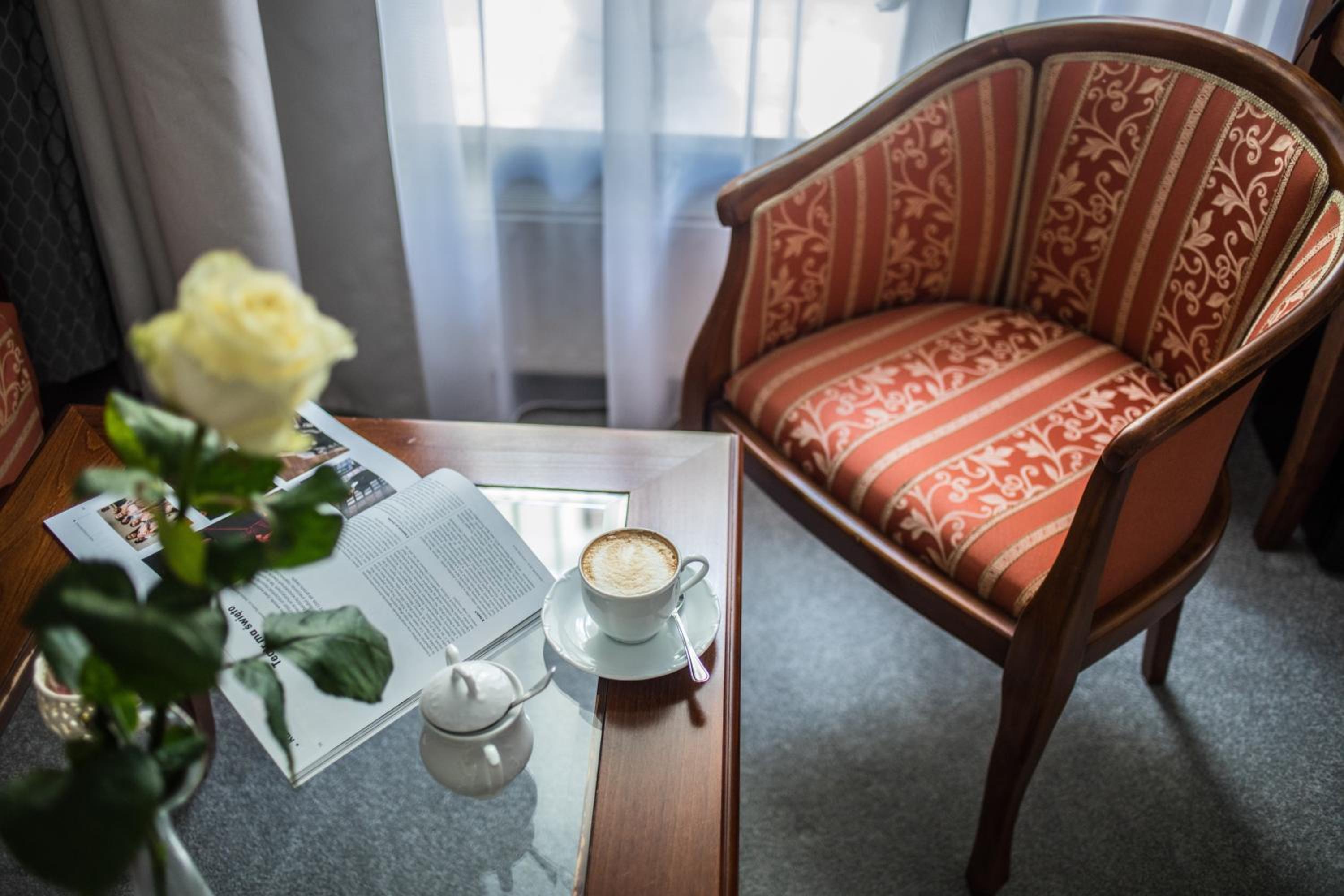 Premium Double Room - Photo 6