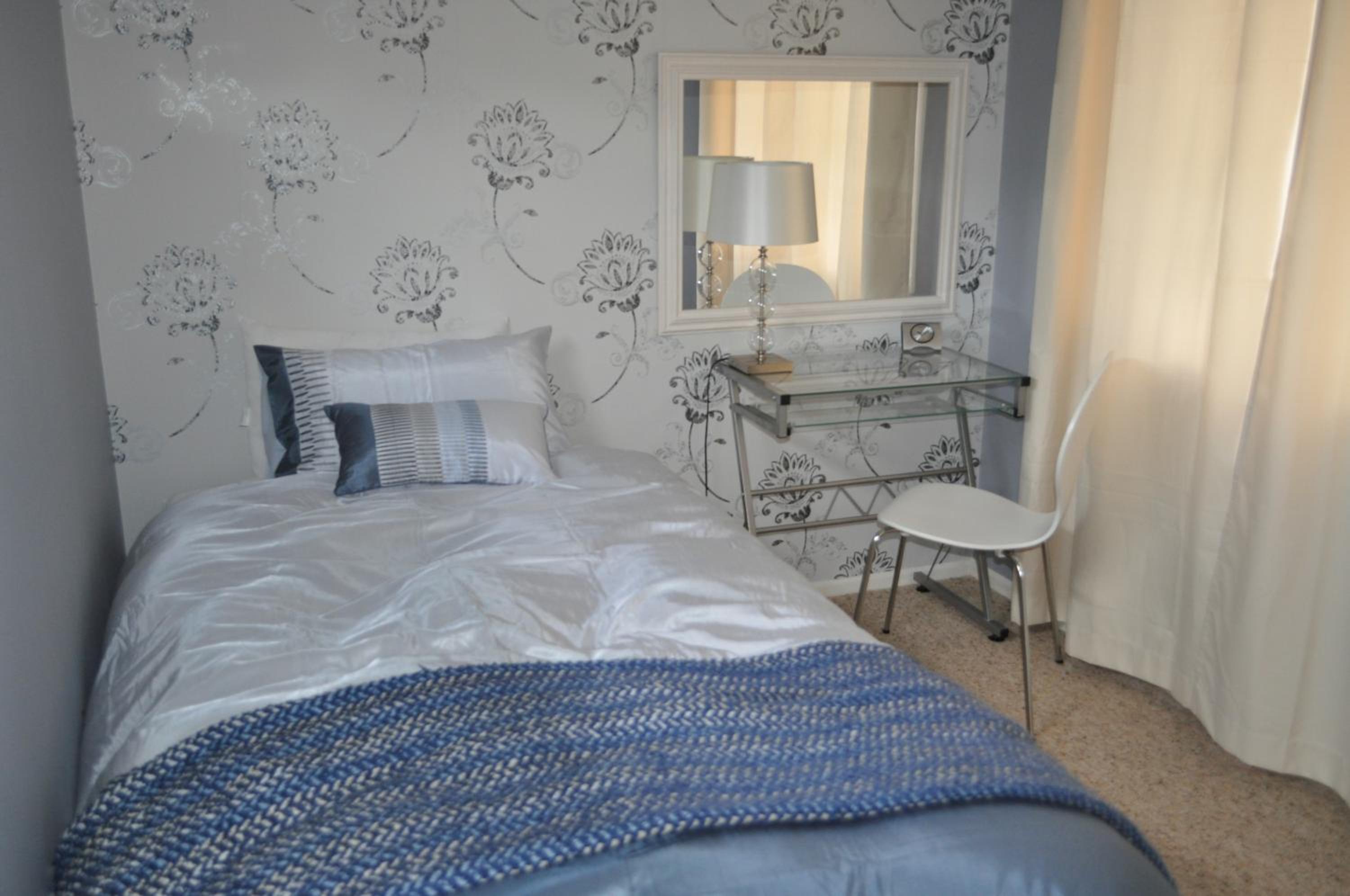 Single Room with Garden View
