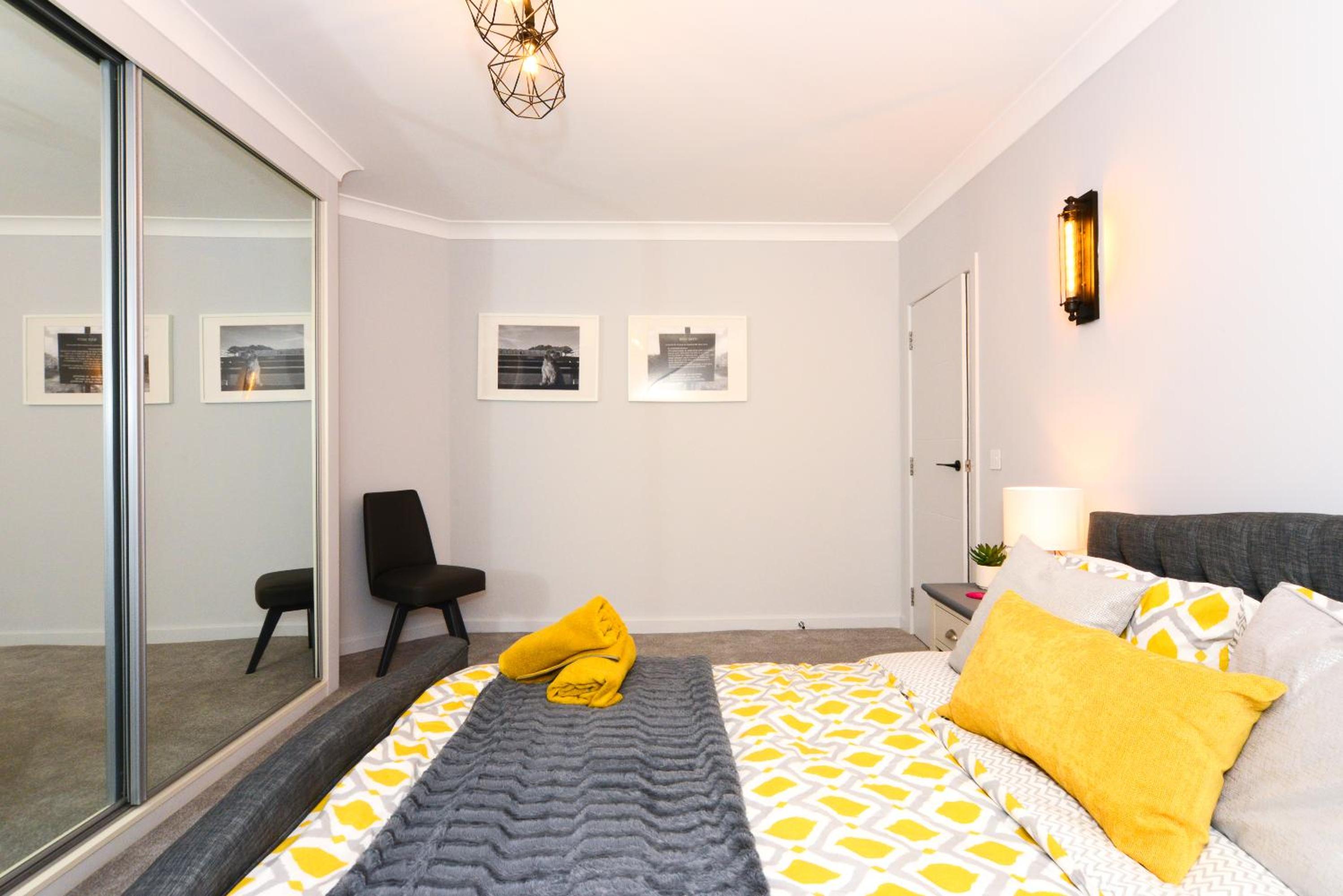 Two-Bedroom Apartment - Photo 4
