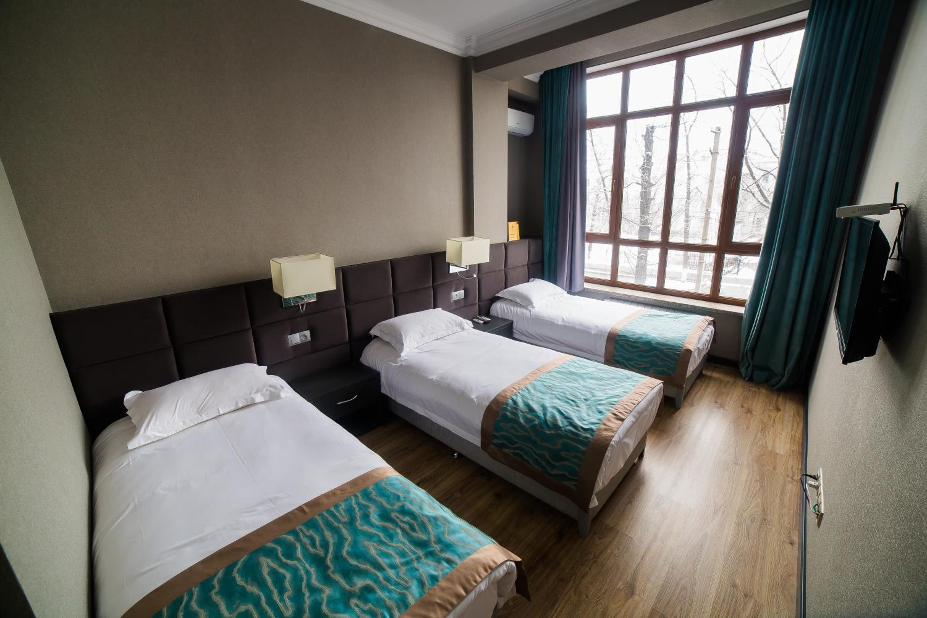Triple Room - Photo 3
