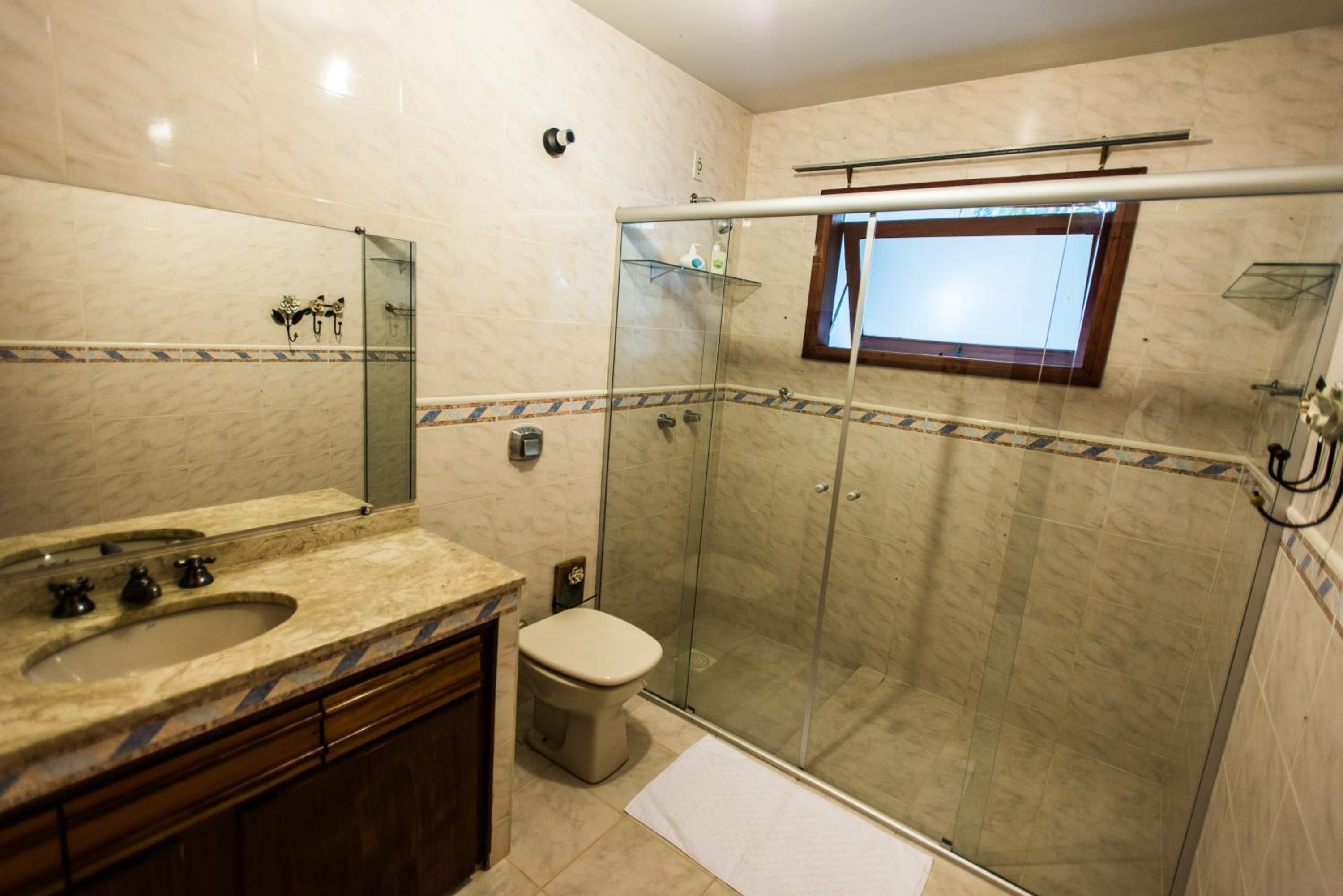 King Room with Balcony photo 3