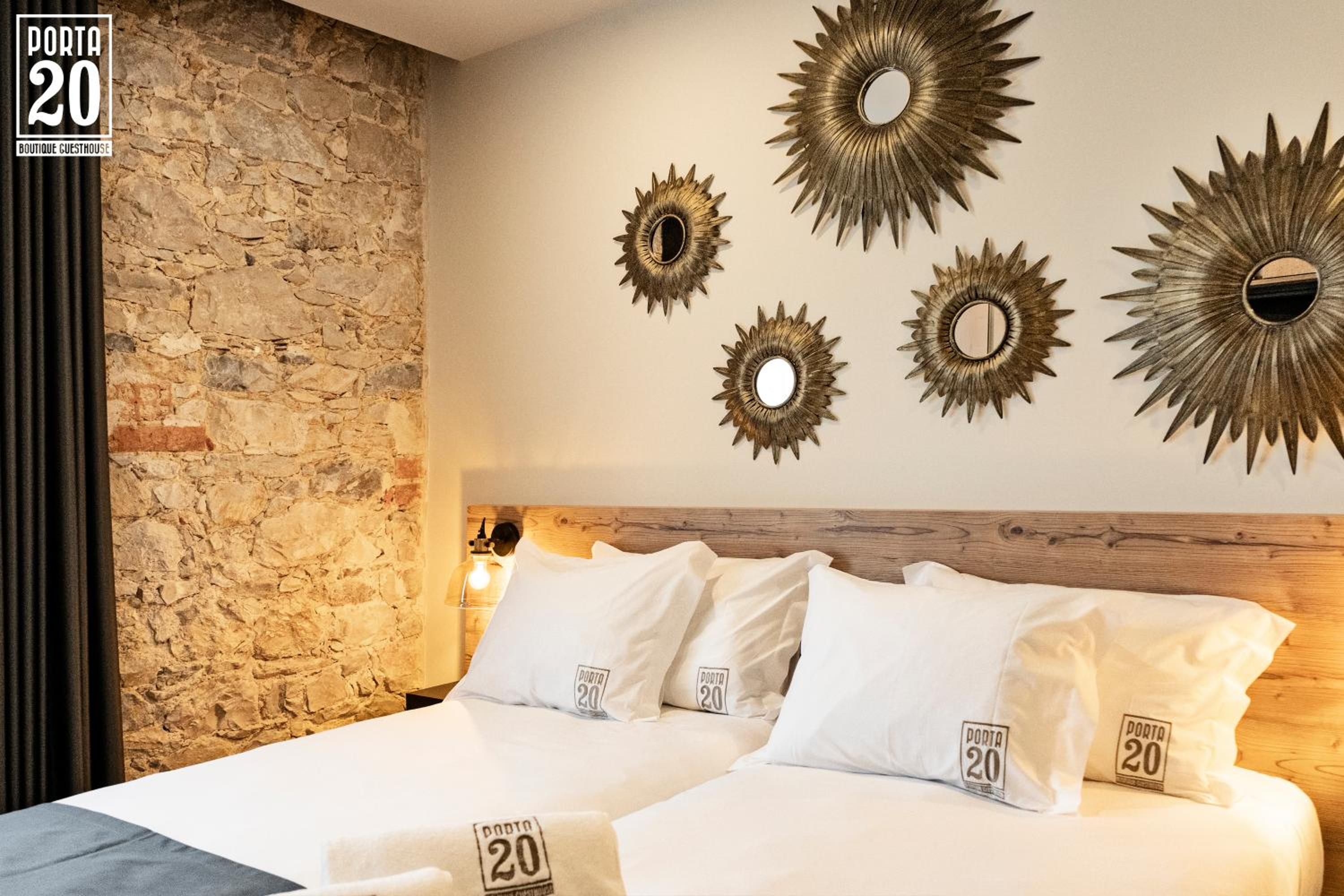 Twin Room - Photo 1