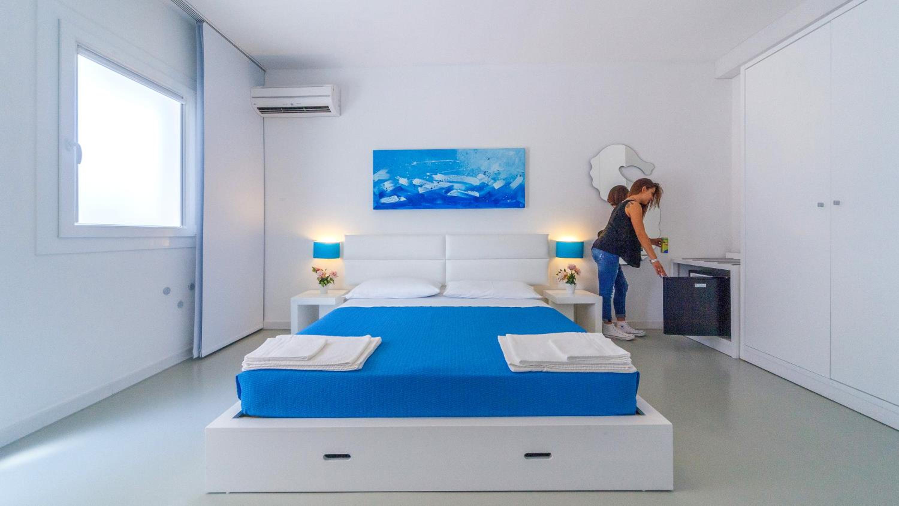 Economy Double Room photo 2