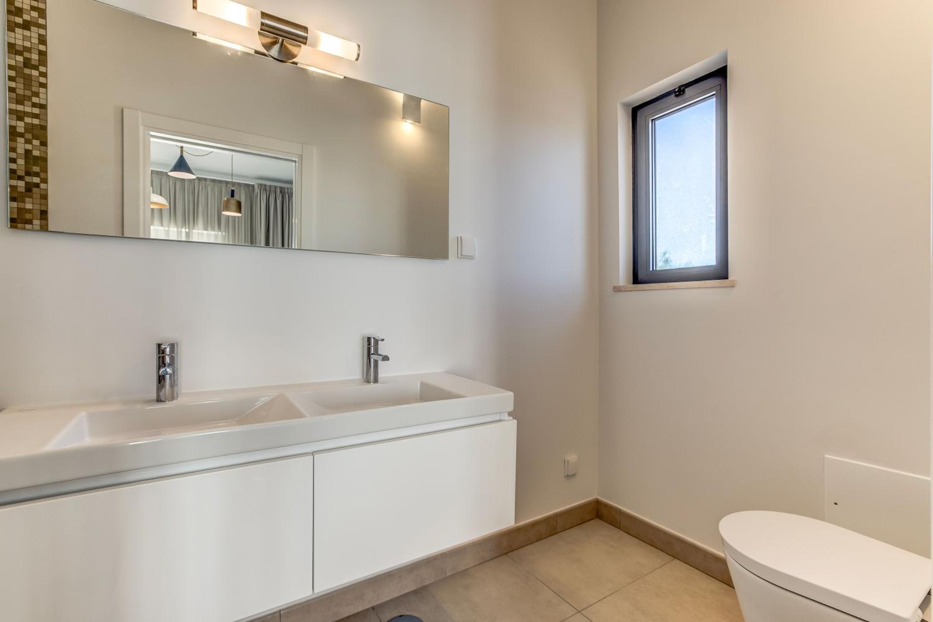 Two-Bedroom Townhouse - Duplex photo 3