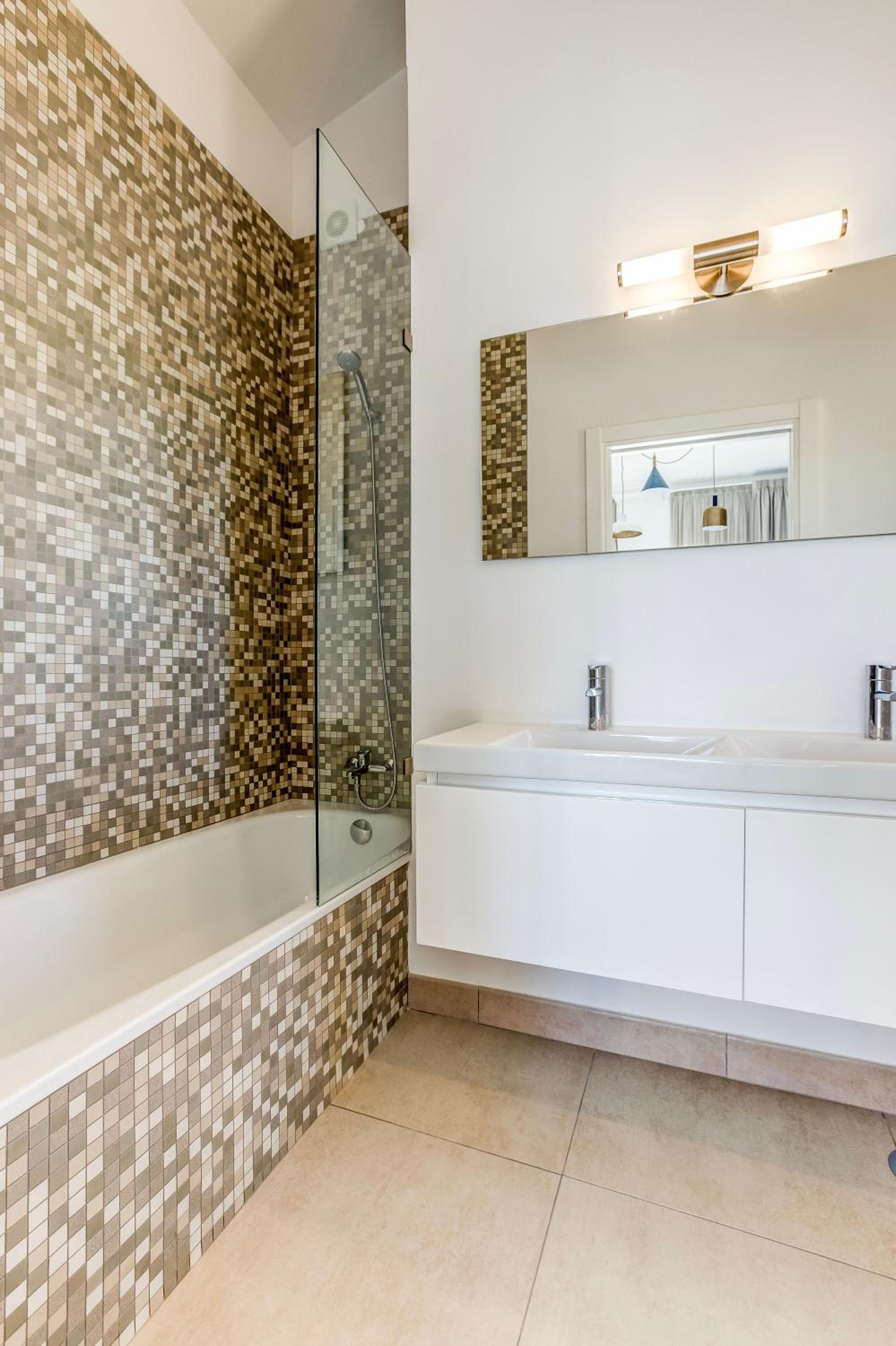 Two-Bedroom Townhouse - Duplex