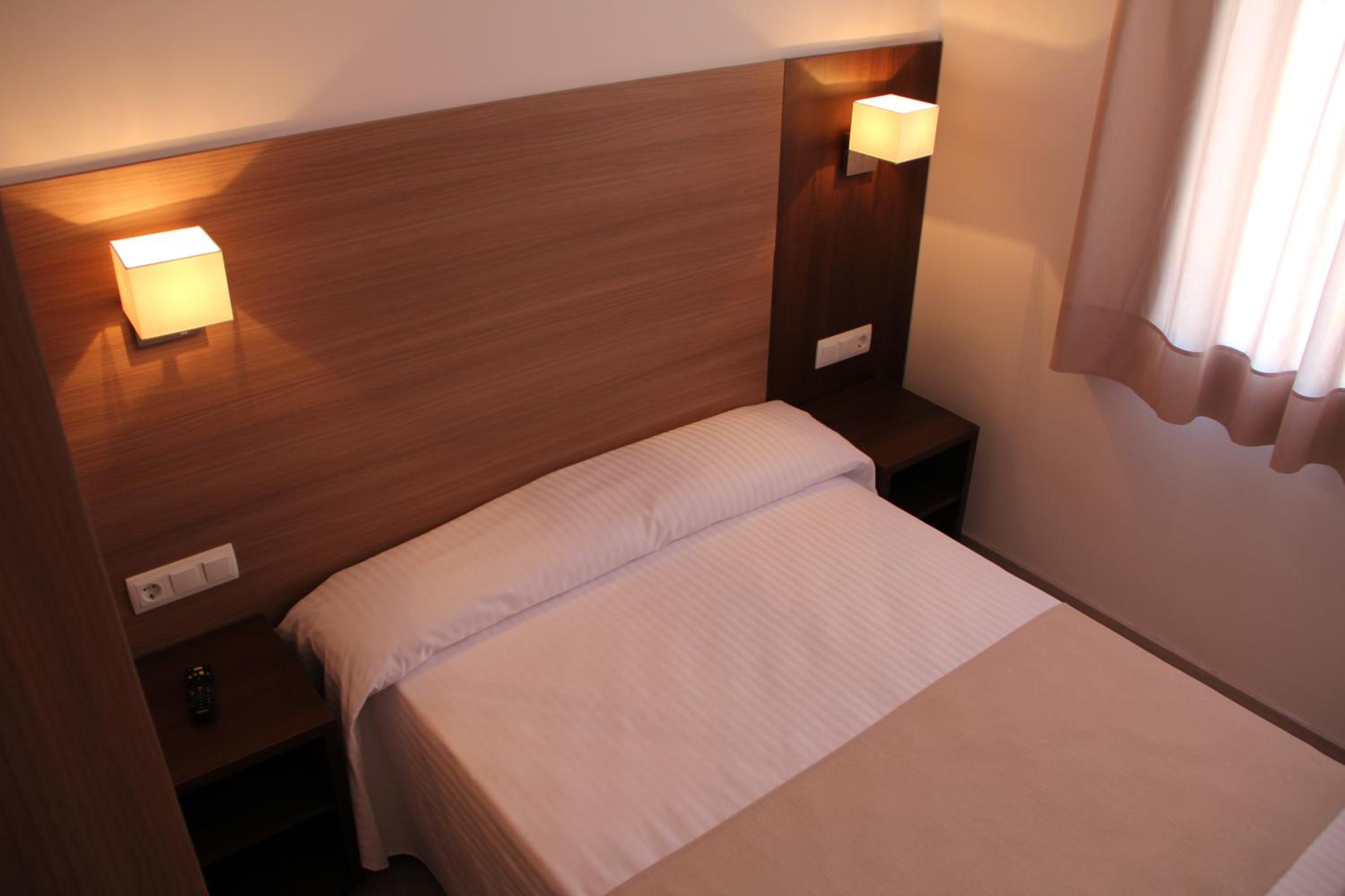 Interior Double Room - Photo 1