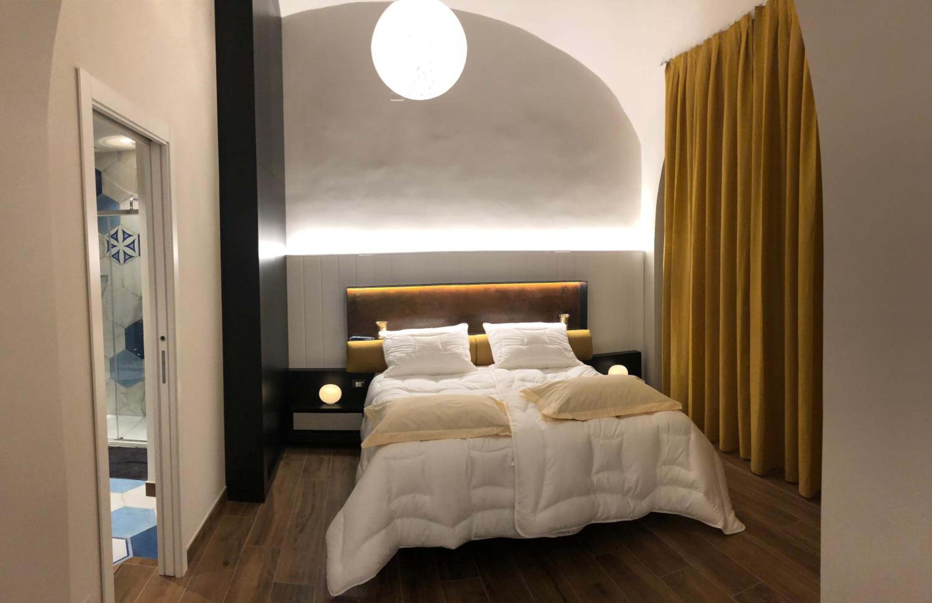 Deluxe Junior Suite - Photo 4
