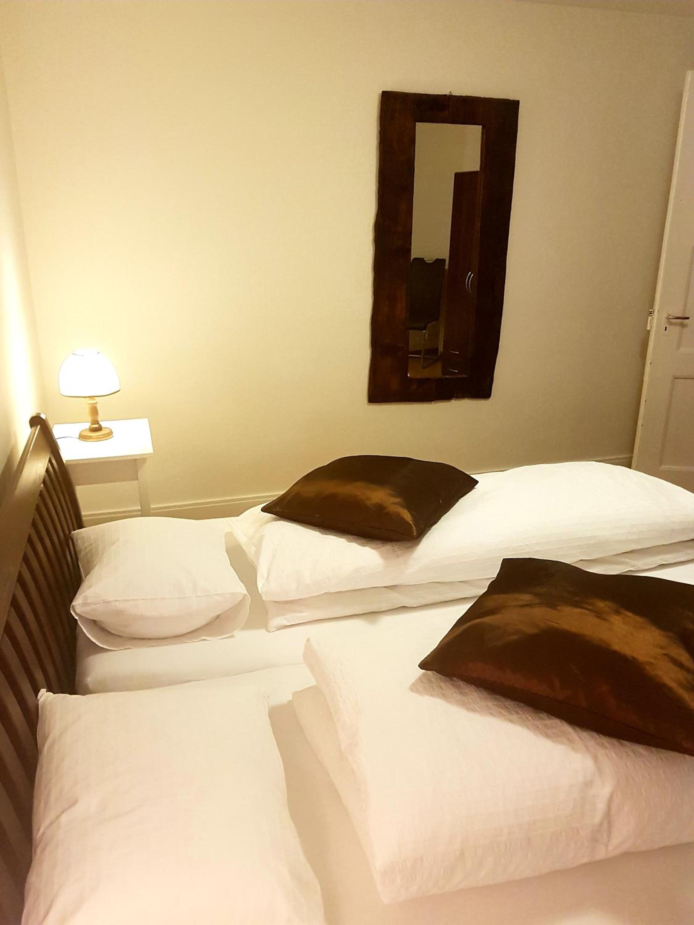 Family Suite with Balcony - Photo 2