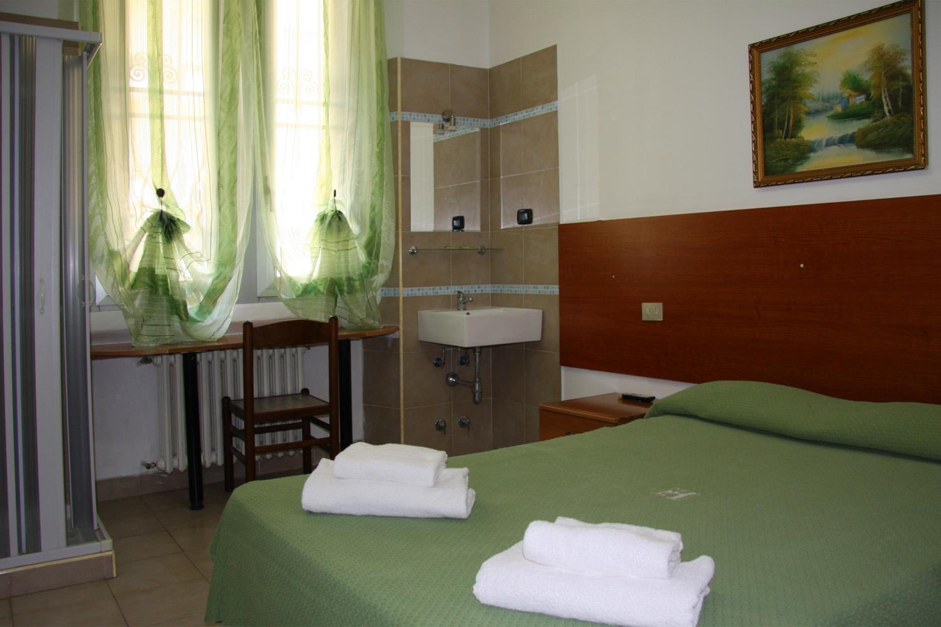 Double or Twin Room with Shared Bathroom